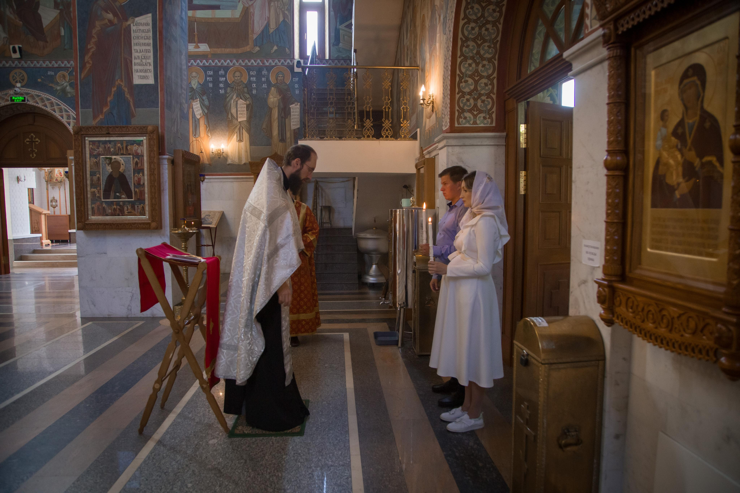 Венчание Артема и Юлии г. Королев. Семейный и женский фотограф в Москве Евгения Малина