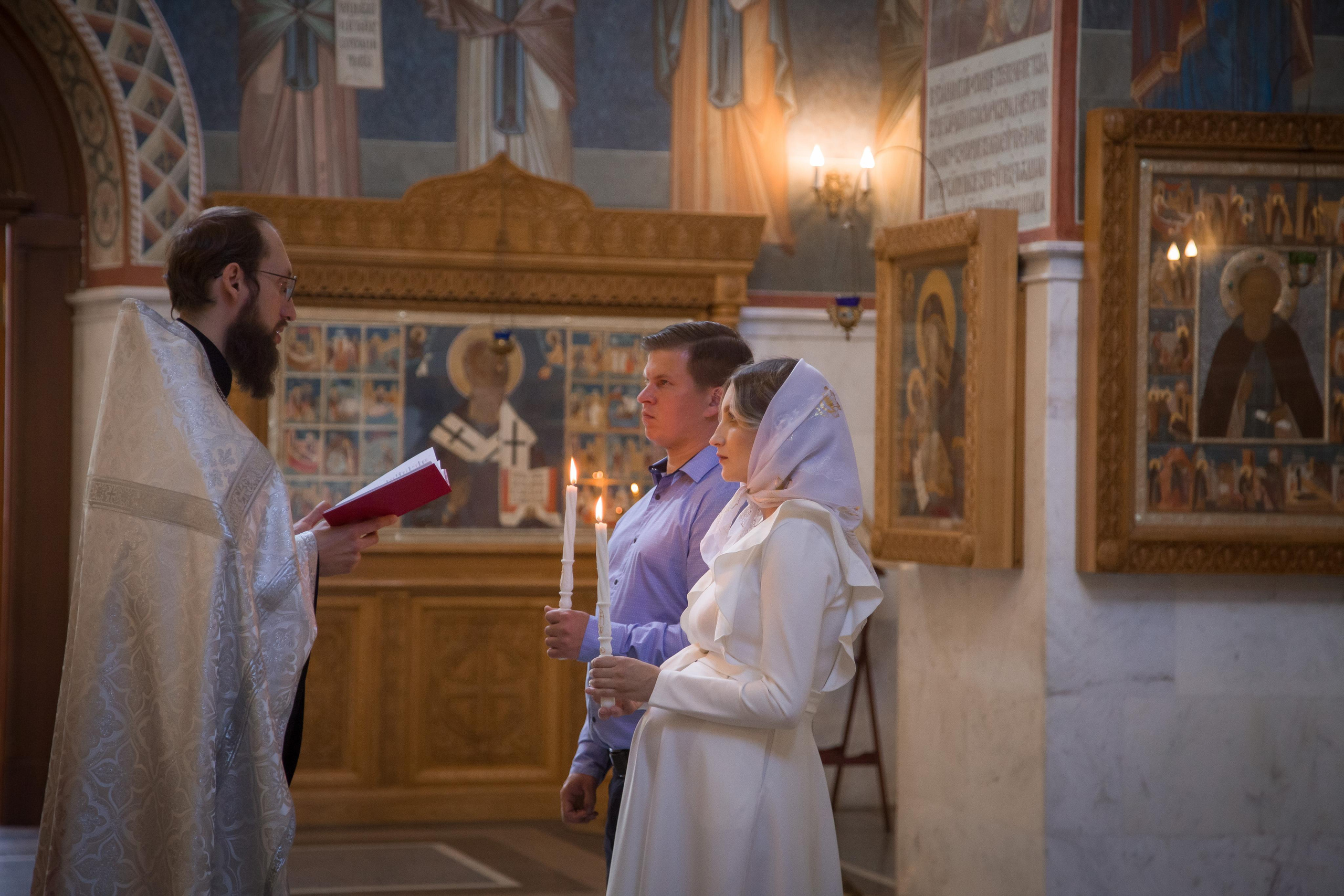 Венчание Артема и Юлии г. Королев. Семейный и женский фотограф в Москве Евгения Малина
