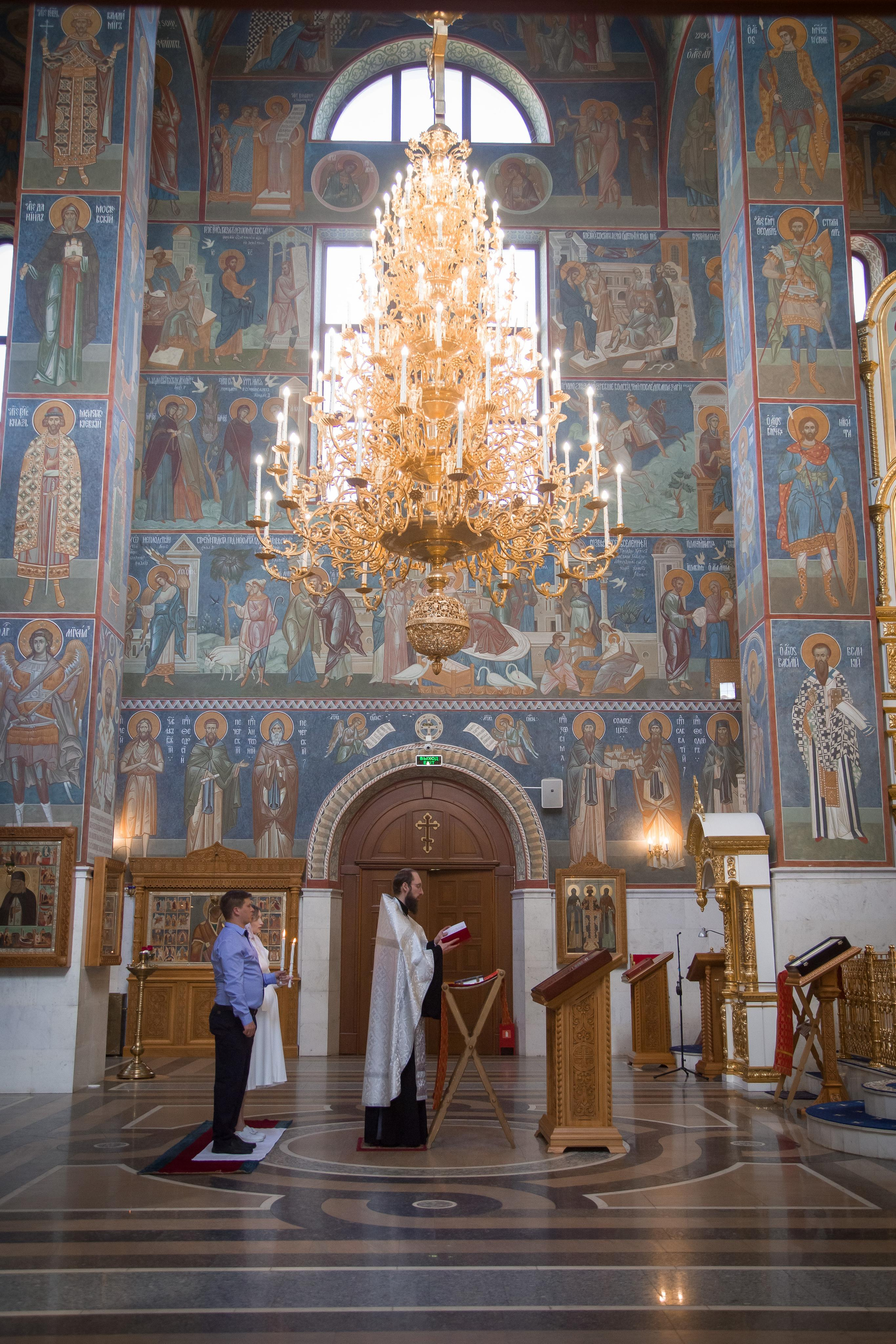 Венчание Артема и Юлии г. Королев. Семейный и женский фотограф в Москве Евгения Малина