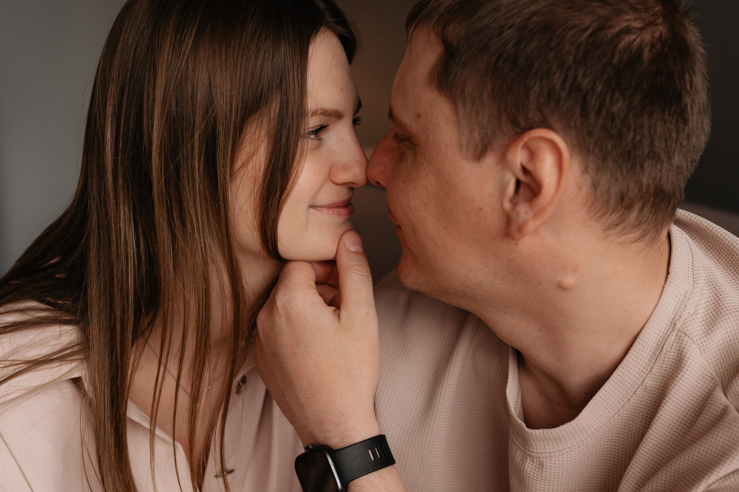 В минималистичной студии. Главная