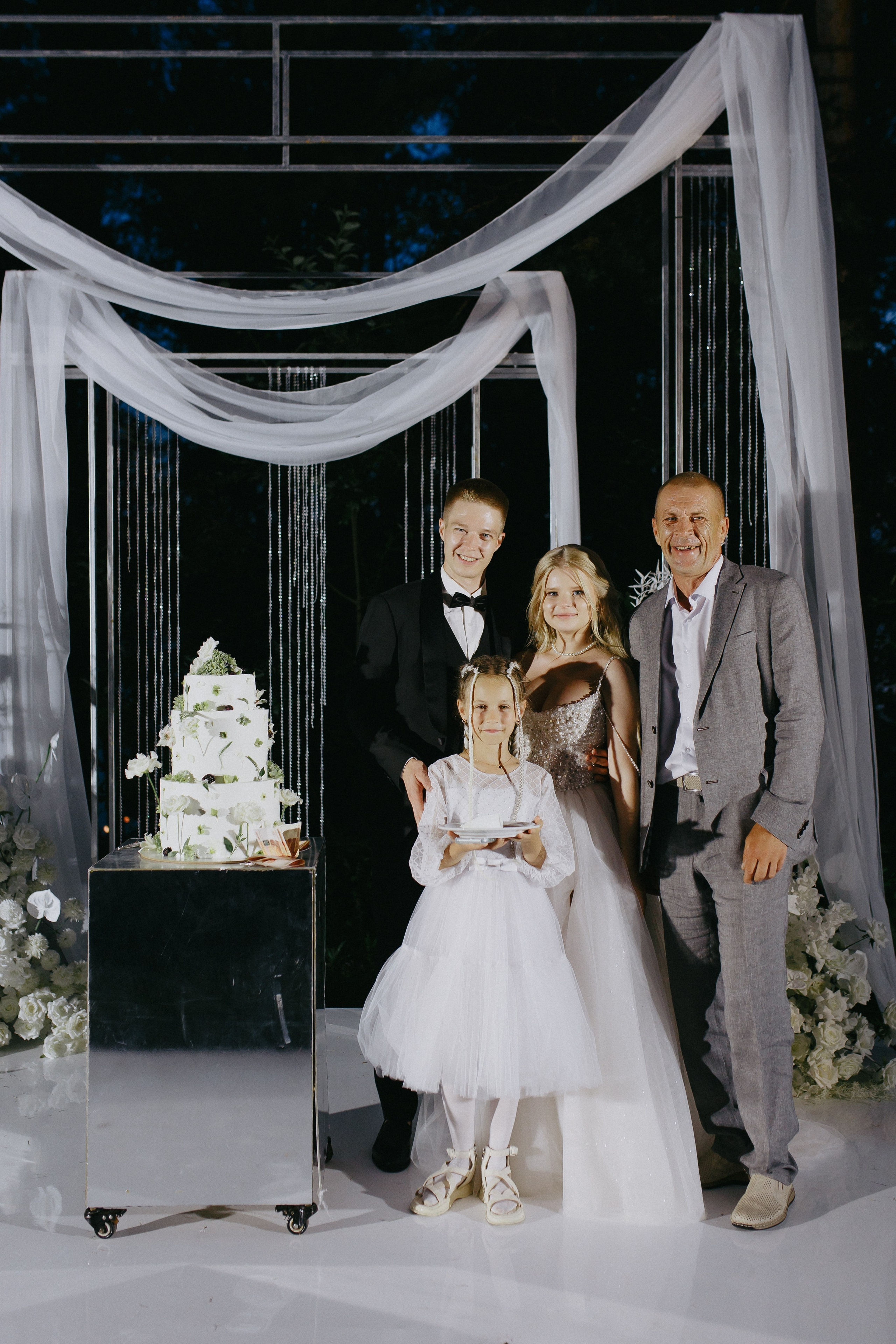 Алексей и Алена. Фотограф Иркутск Антипин Сергей