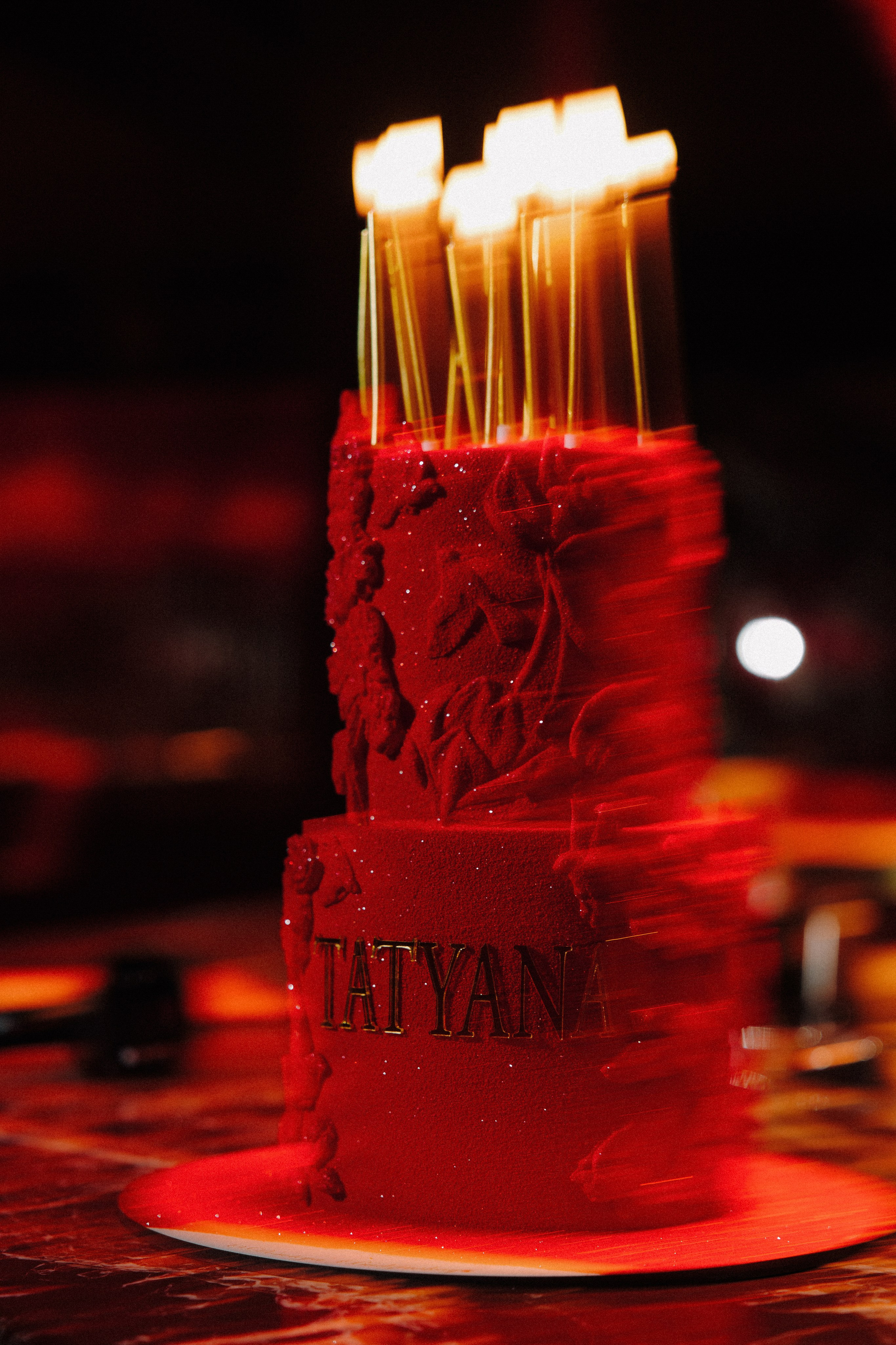 День рождения в красной комнате. Свадебный и репортажный фотограф Новороссийск, Краснодар, Сочи Олеся Дзюба