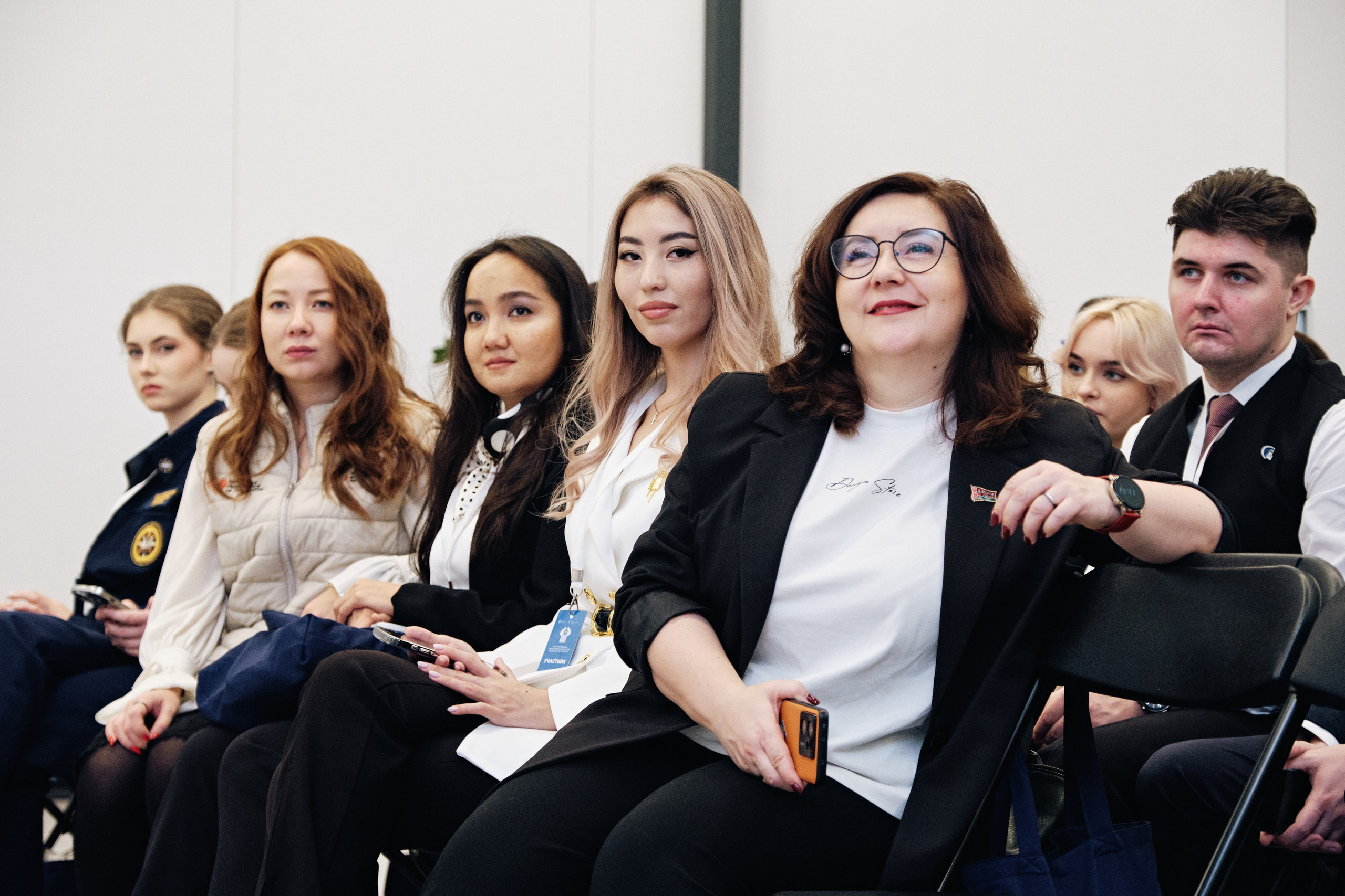 Молодежный форум стран СНГ. Семейные и свадебные фотосессии в СПб, в студии, на улице, на природе