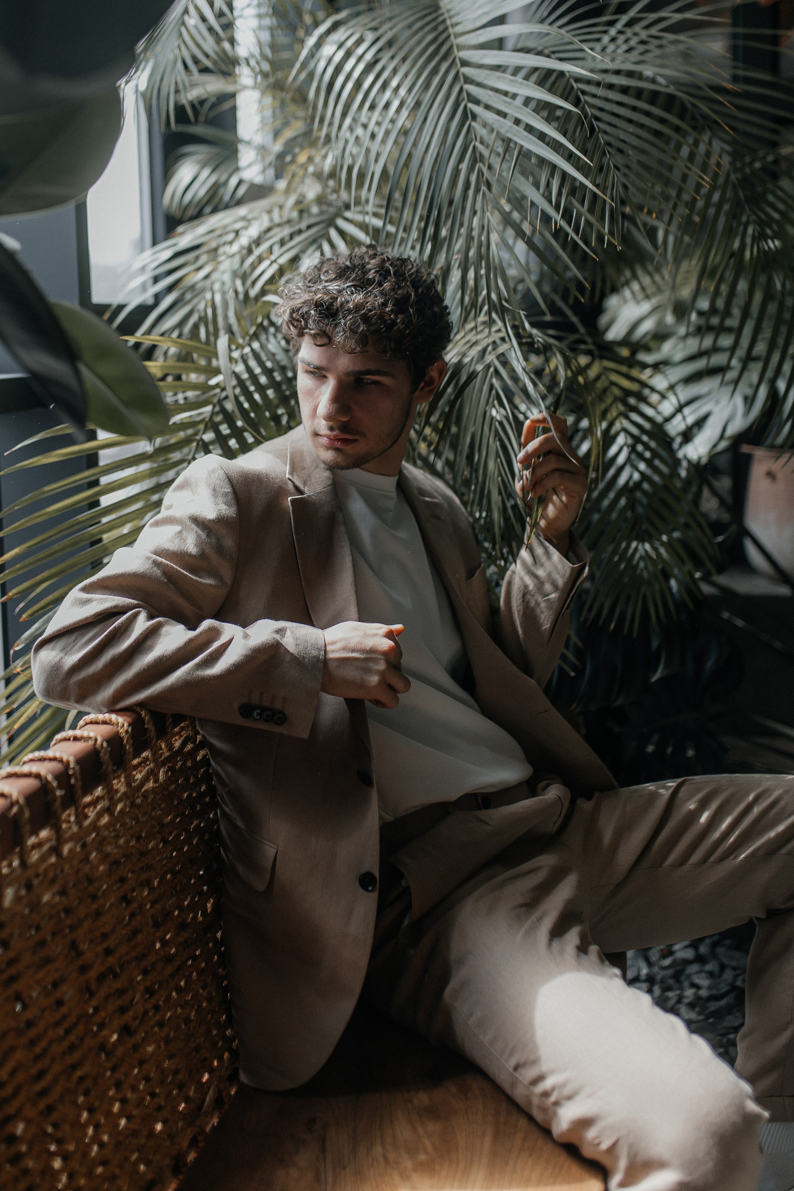 Свадебная история в оранжерее