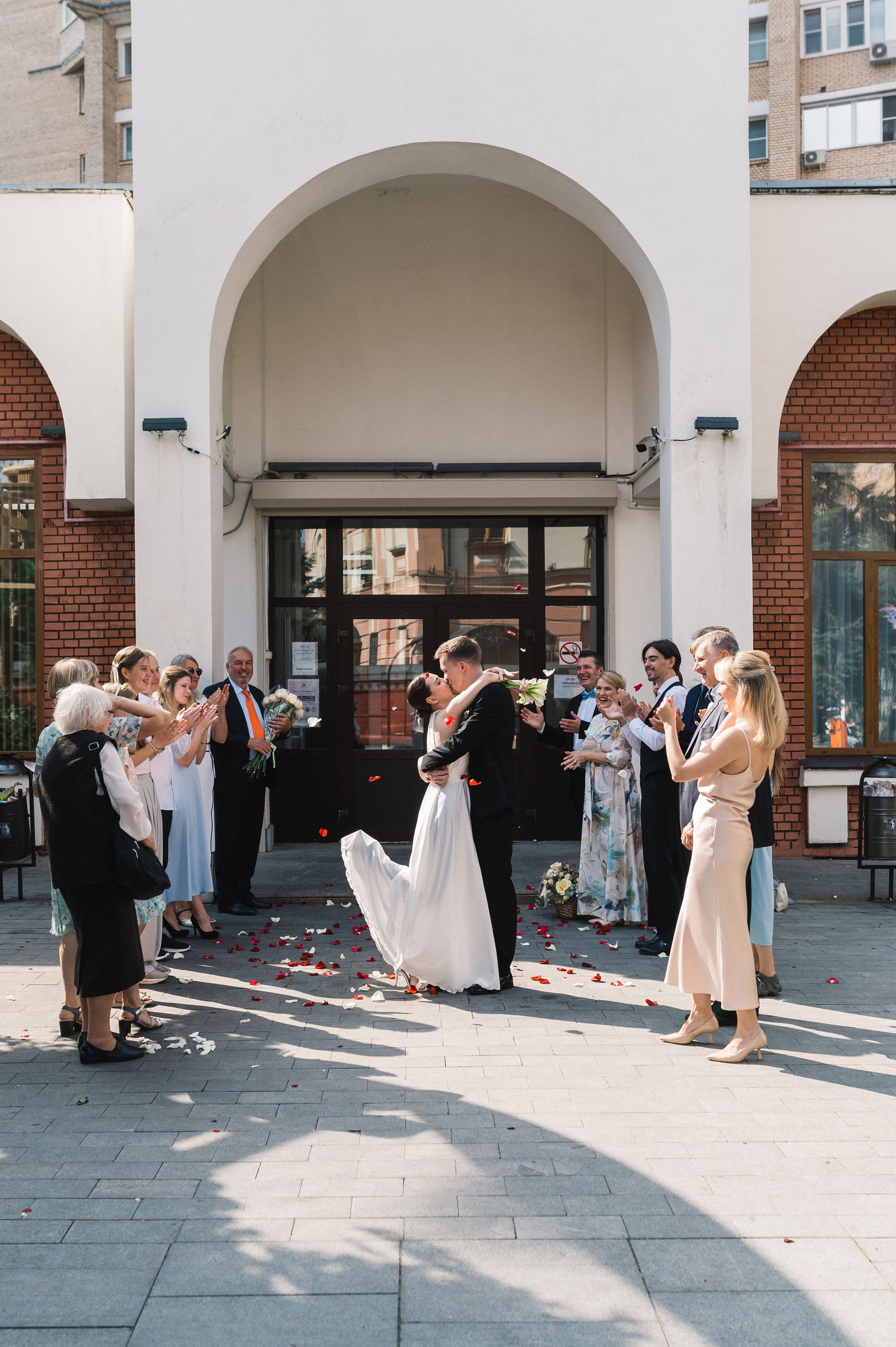 Элегантный рок-н-ролл. Свадебный фотограф в Москве Юлия Лисой