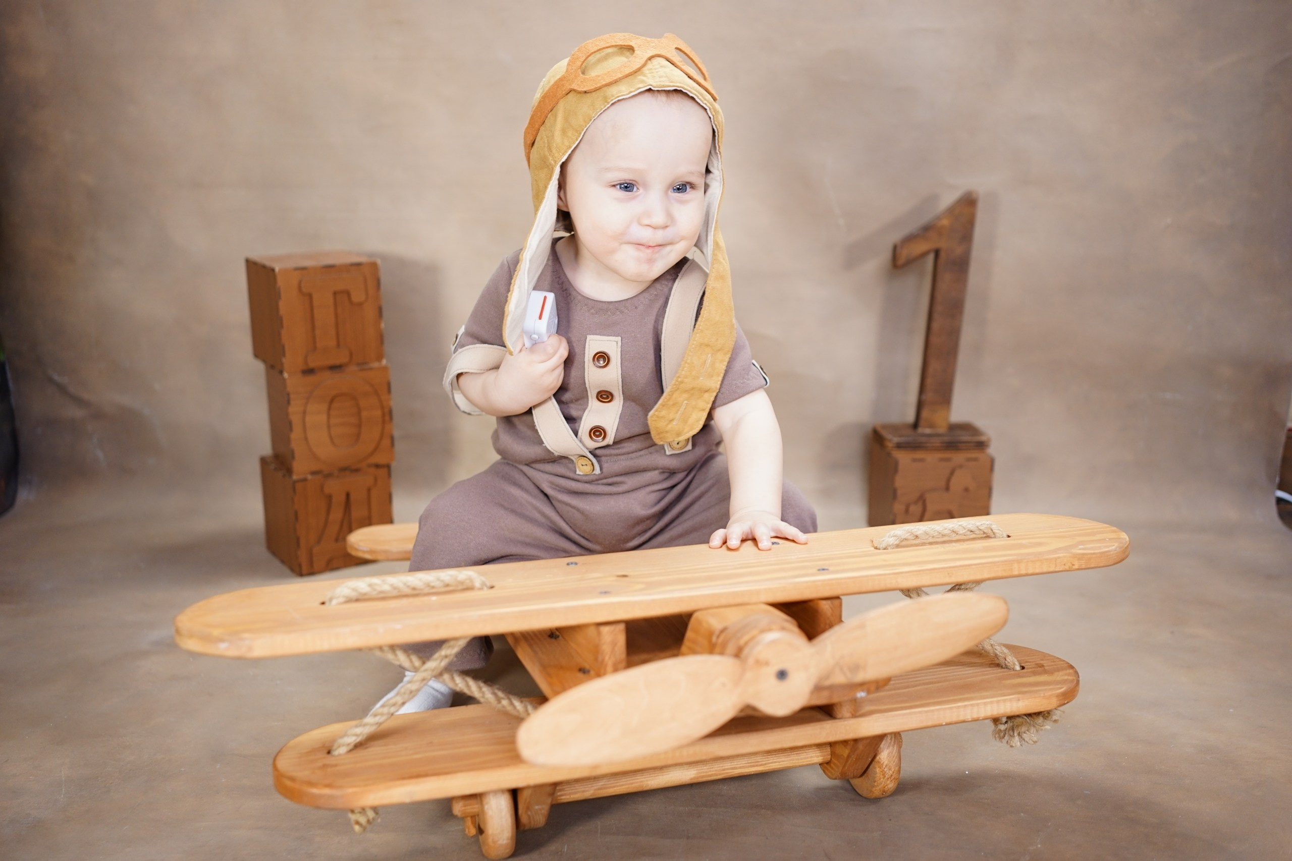 Фотосессия на Годик для Мальчиков. Детская Фотостудия ГОДОВАСИКИ в Санкт-Петербурге фотосесия на годик