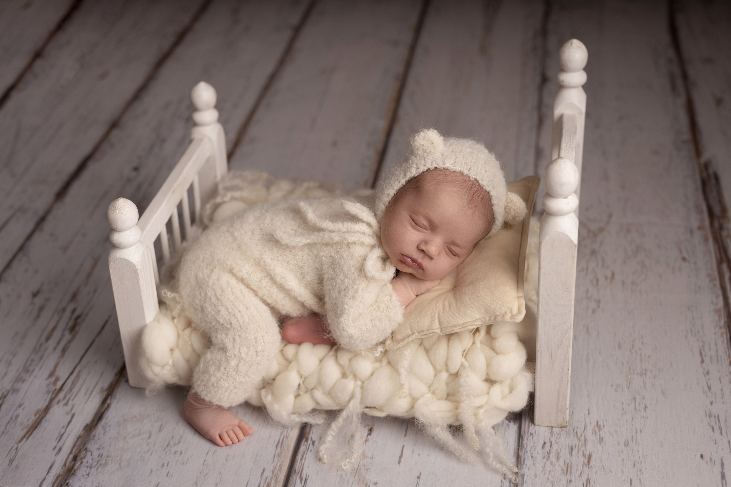 Фотограф новорожденных | Екатерина | Портфолио и цены | Съемка в студии и дома. Фотограф уникального направления ньюборн в Москве Екатерина Буценина