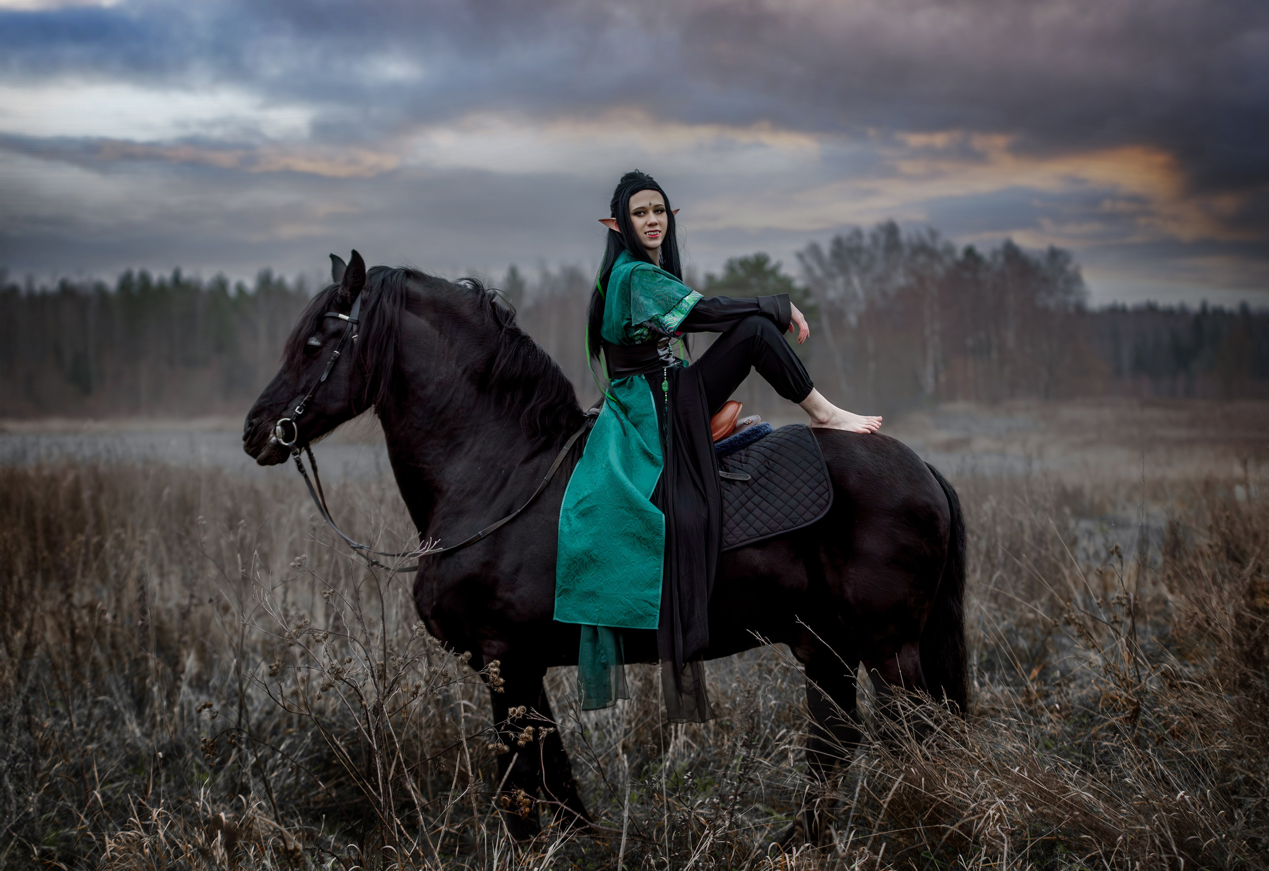 Природа. Съемки в стиле Goblicore и прочая нечисть. Конный фотограф из Москвы Ирина Бондаркова