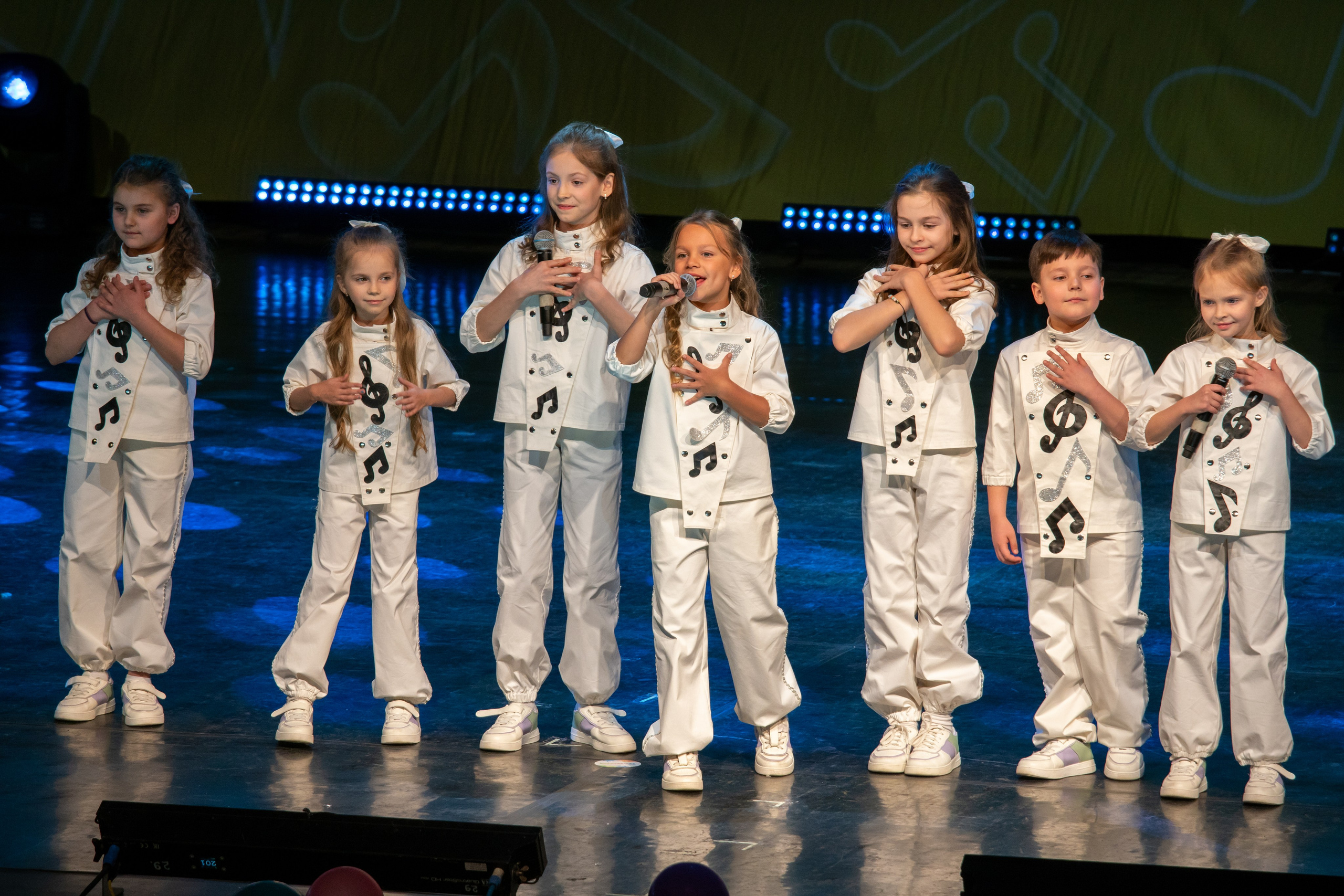 Съёмка концерта для Домисольки, большой концертный зал Космос. «Студия DRONAVT`s» — видеосъёмка и фотография г. Москва