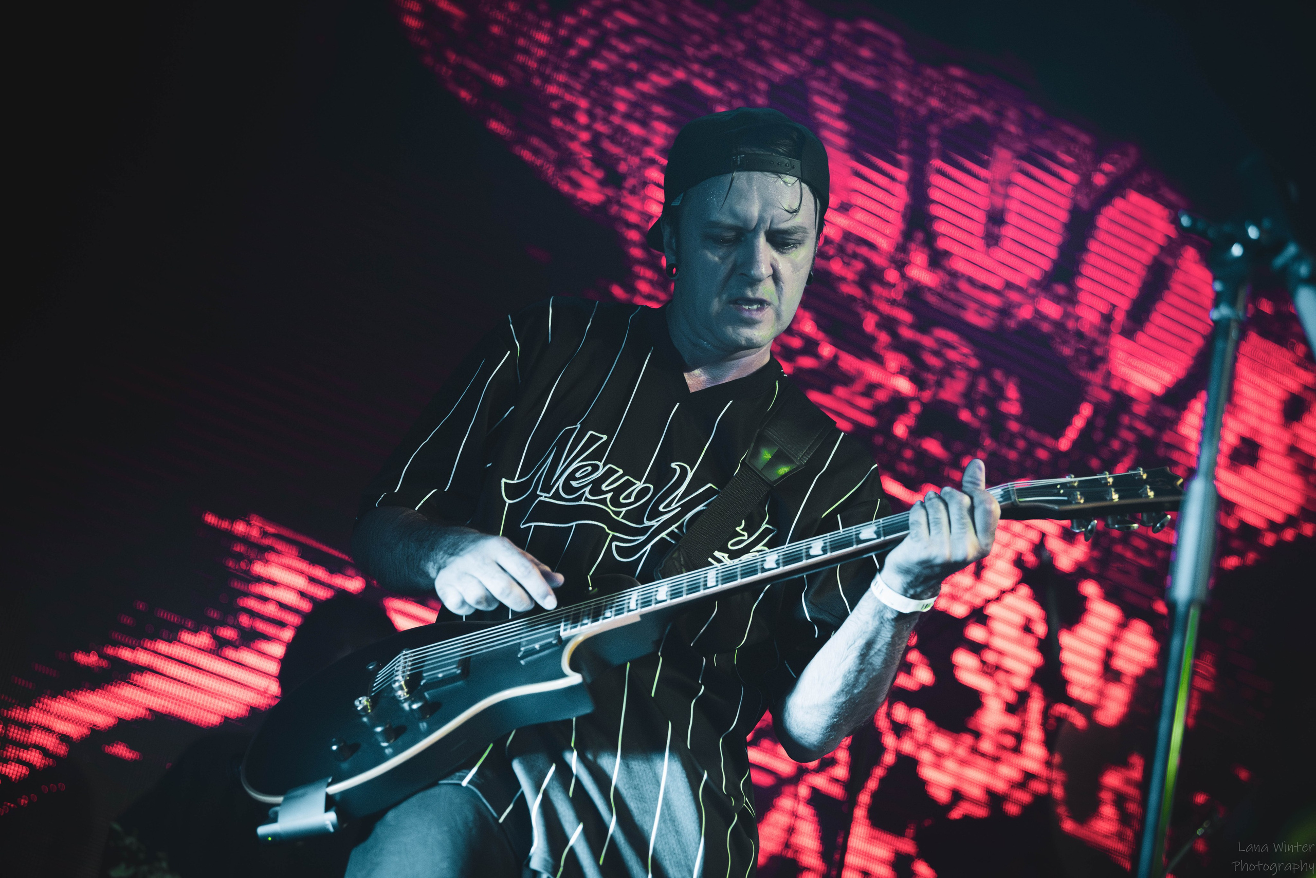 7000$ (29 июня 2025 года, Москва, клуб Урбан). Фотограф Светлана Блинова, Москва и Московская область