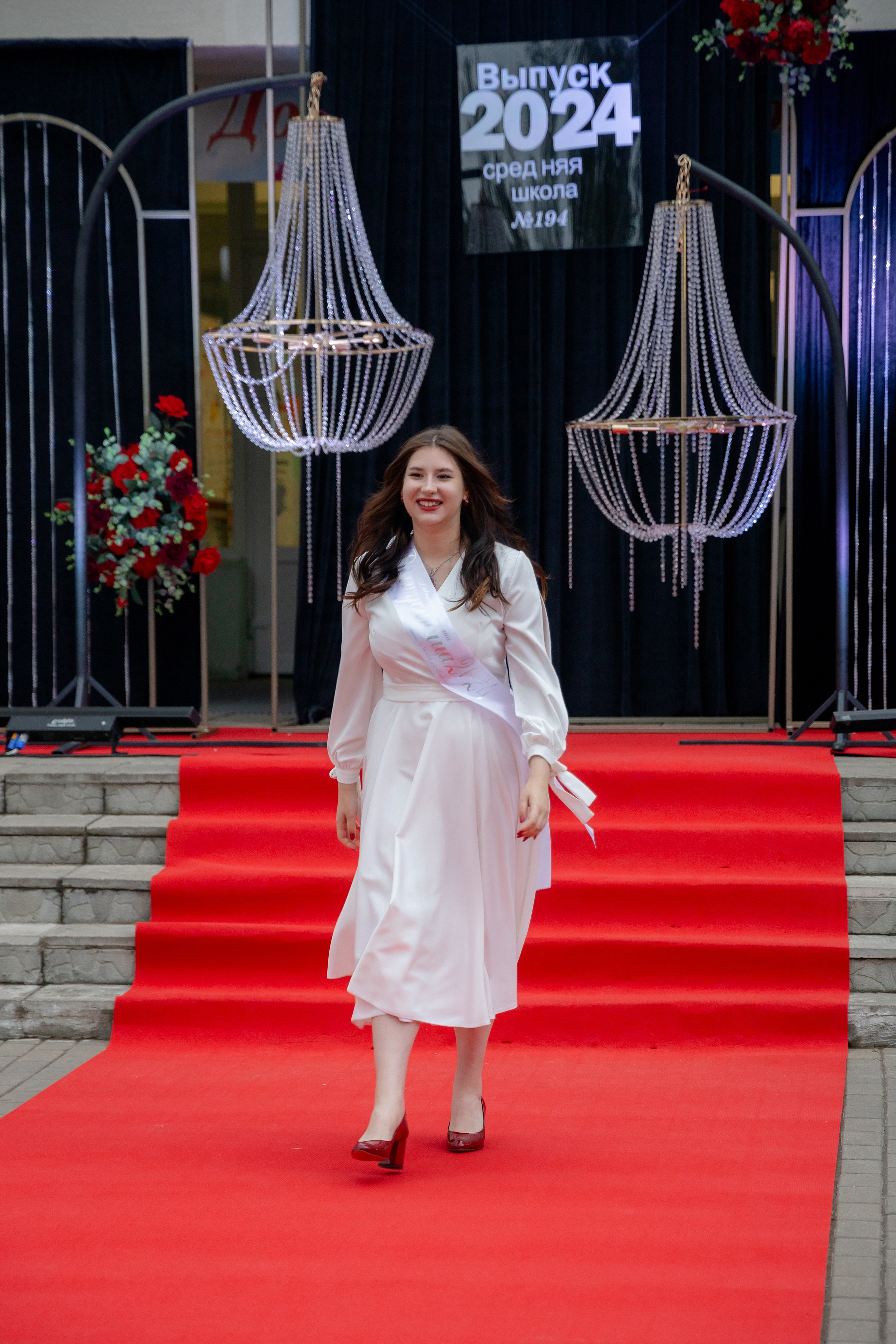 Школьный выпускной 2024 год в Соколе (Минск). Свадебный фотограф в Минске/Беларуси Сергей Спиридонов