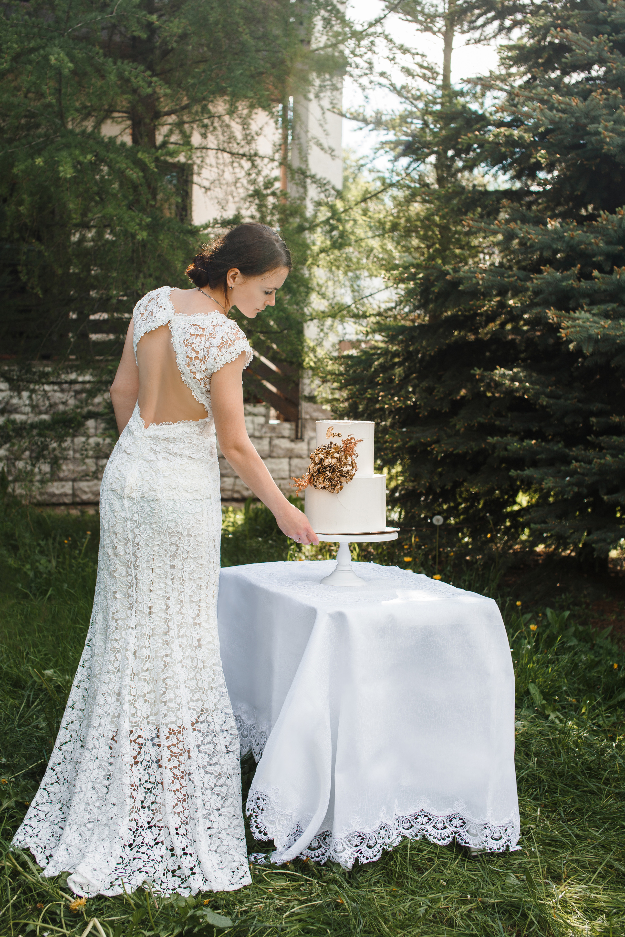 Съемка свадебных тортов. Честные истории о жизни города и его людях