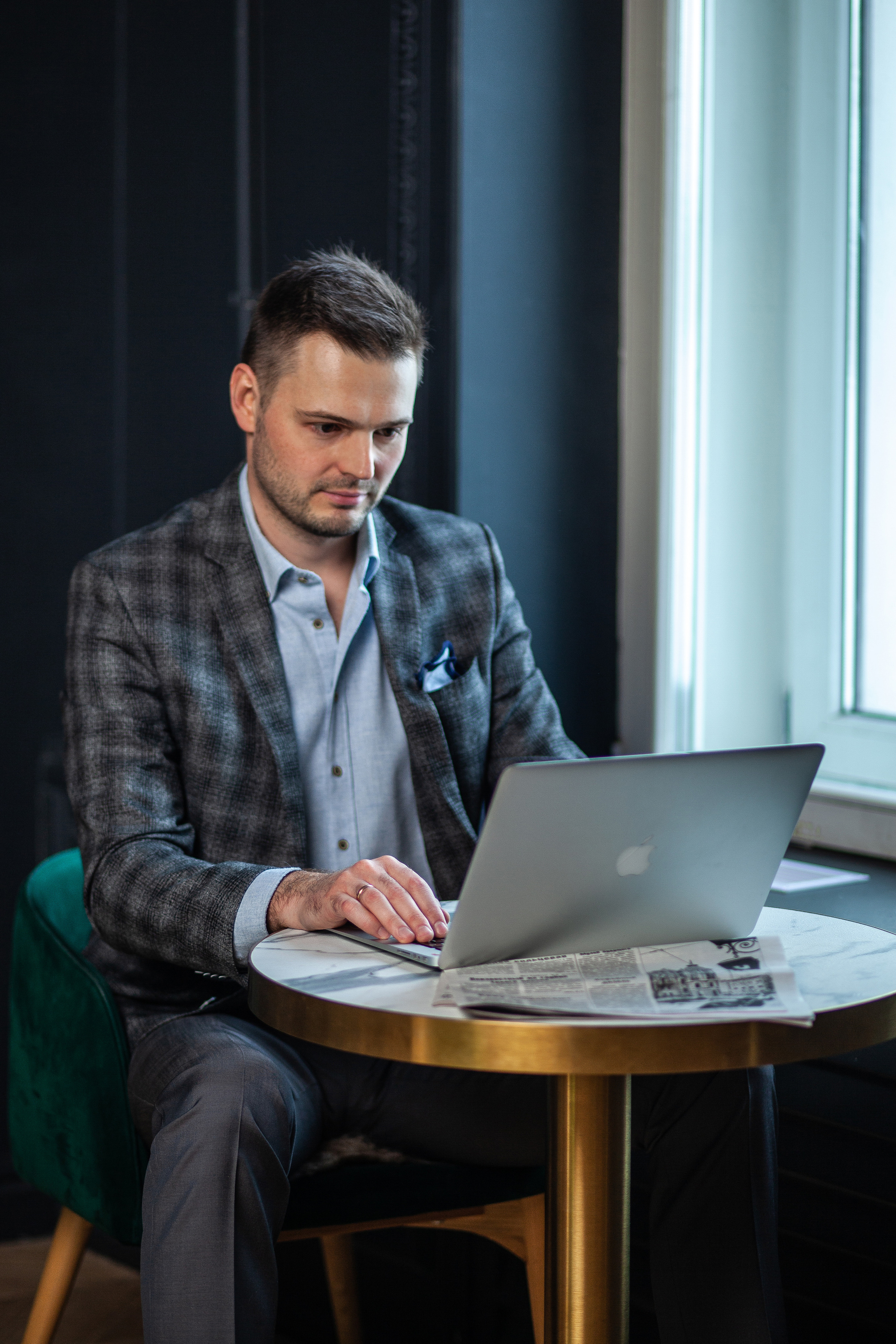 Контент для эксперта. Честные истории о жизни города и его людях