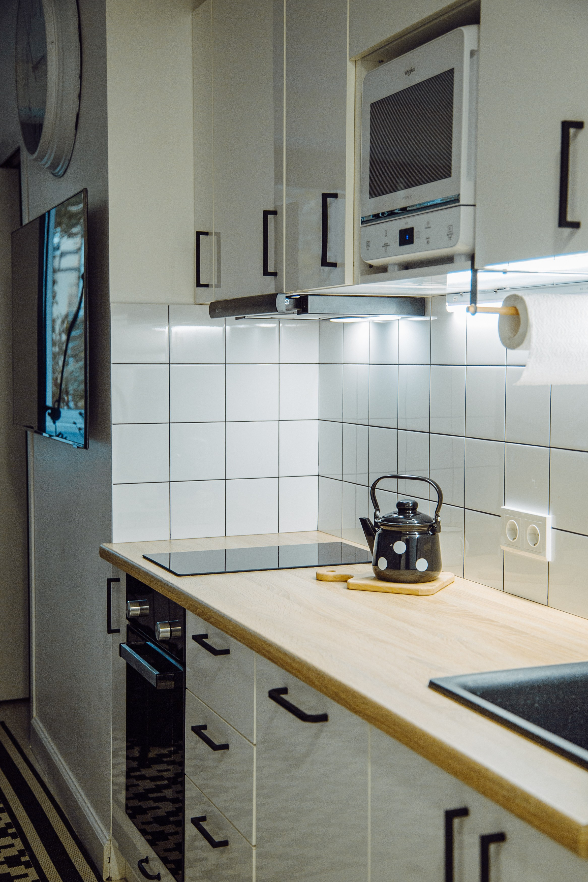 ЧБ лофт 28 кв. м. Фотограф Оля Батист