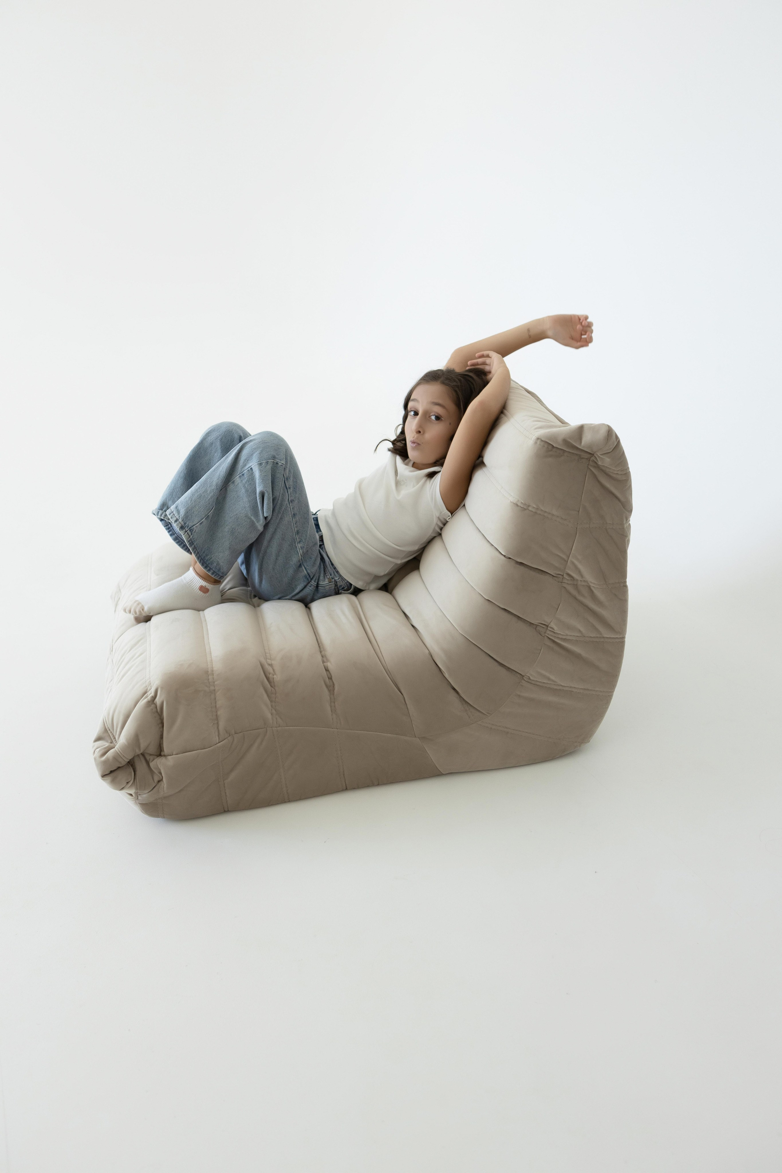 Сестры в студии. Семен Соколов