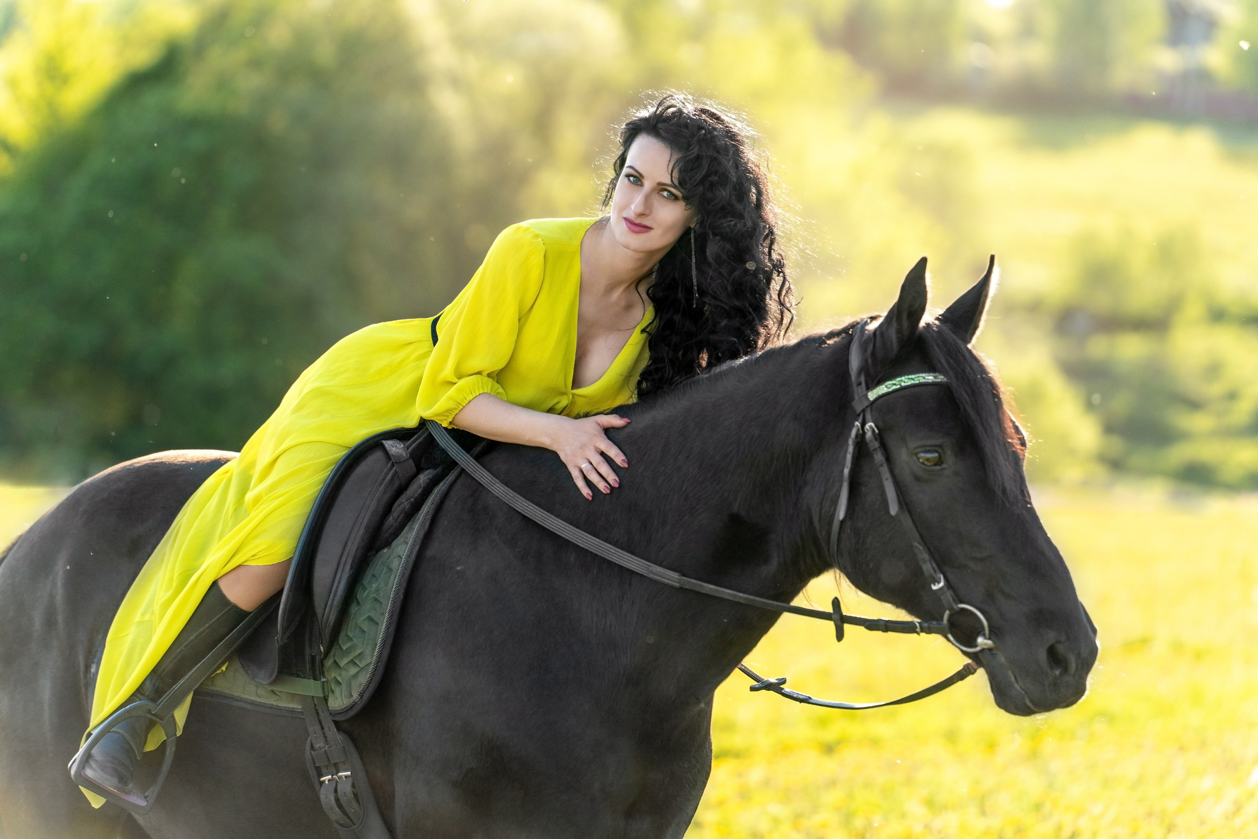 Одуванчиковое поле. Фотограф Дарья Соколовская