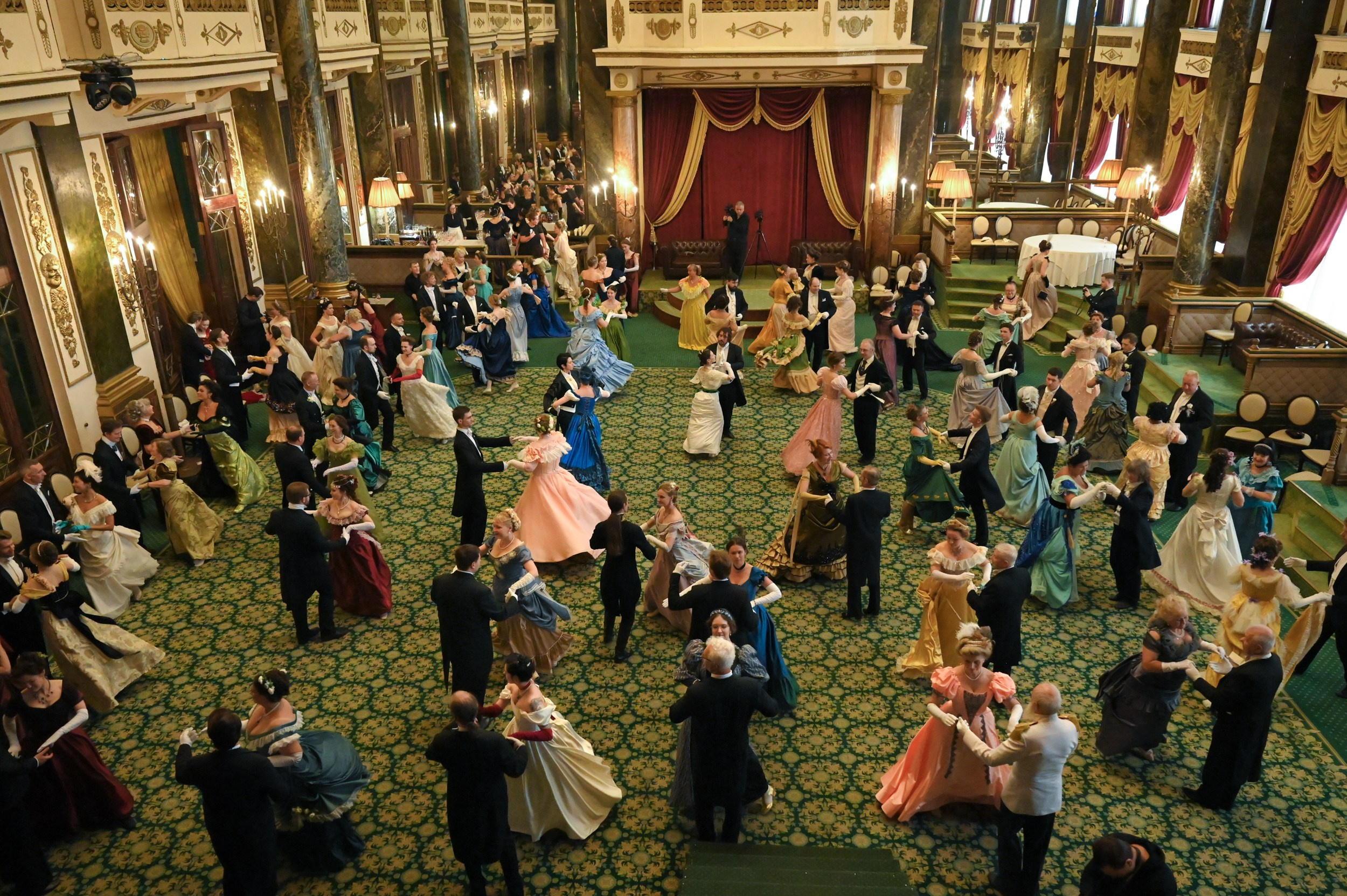 Бал в Яре. Фотосессии в Москве. Фотограф Жоголева Мария