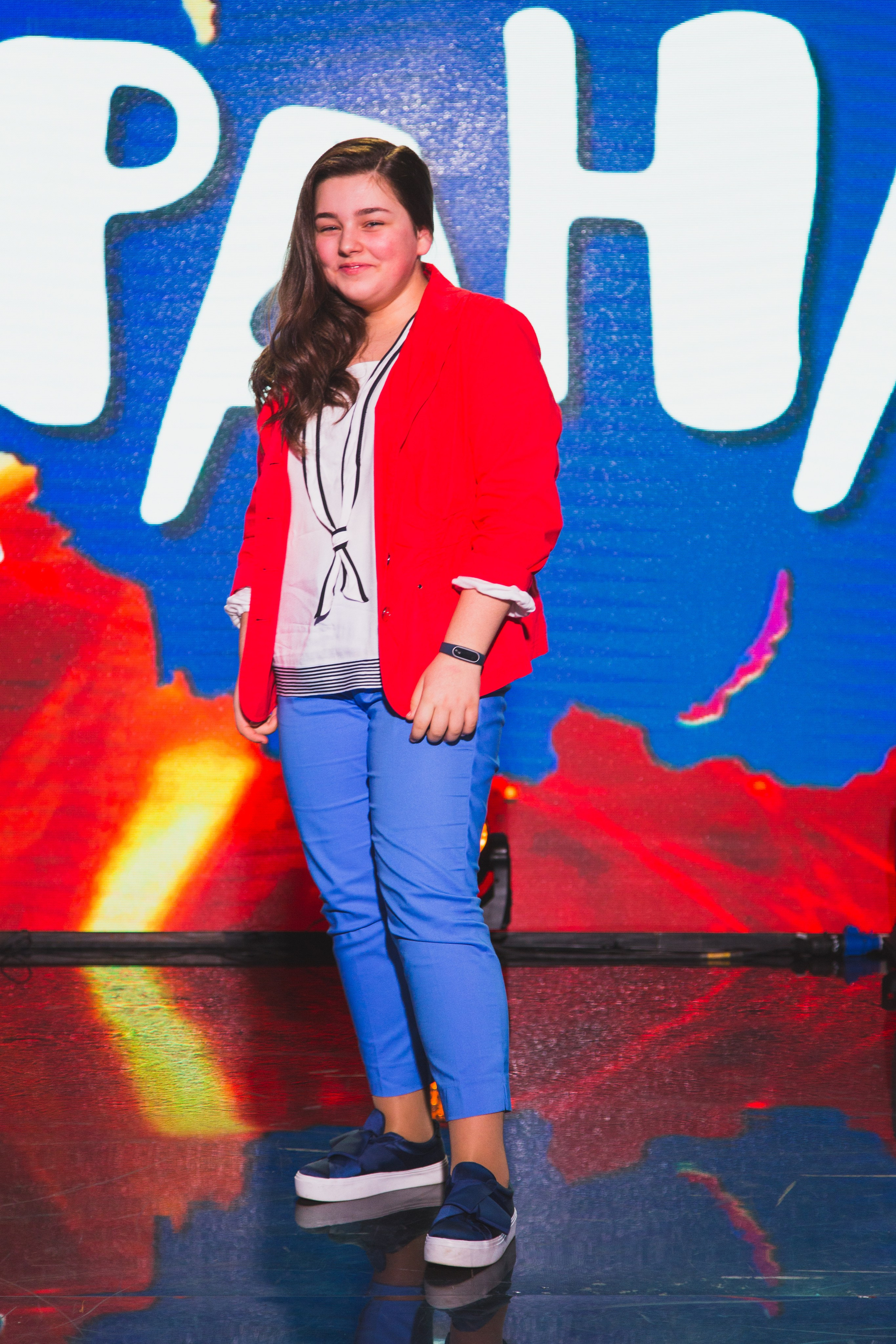 О2ТВ группа СТРАНА. Видеооператор/Фотограф Николай Завьялов