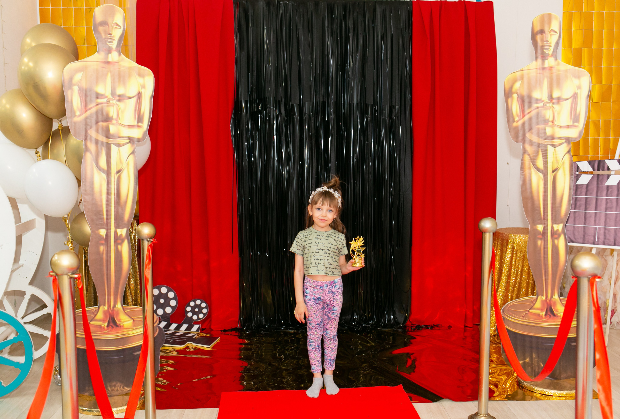 Выпускные и Утренники. Фотограф новорожденных и семейный фотограф НСО г. Бердск Марина Львова