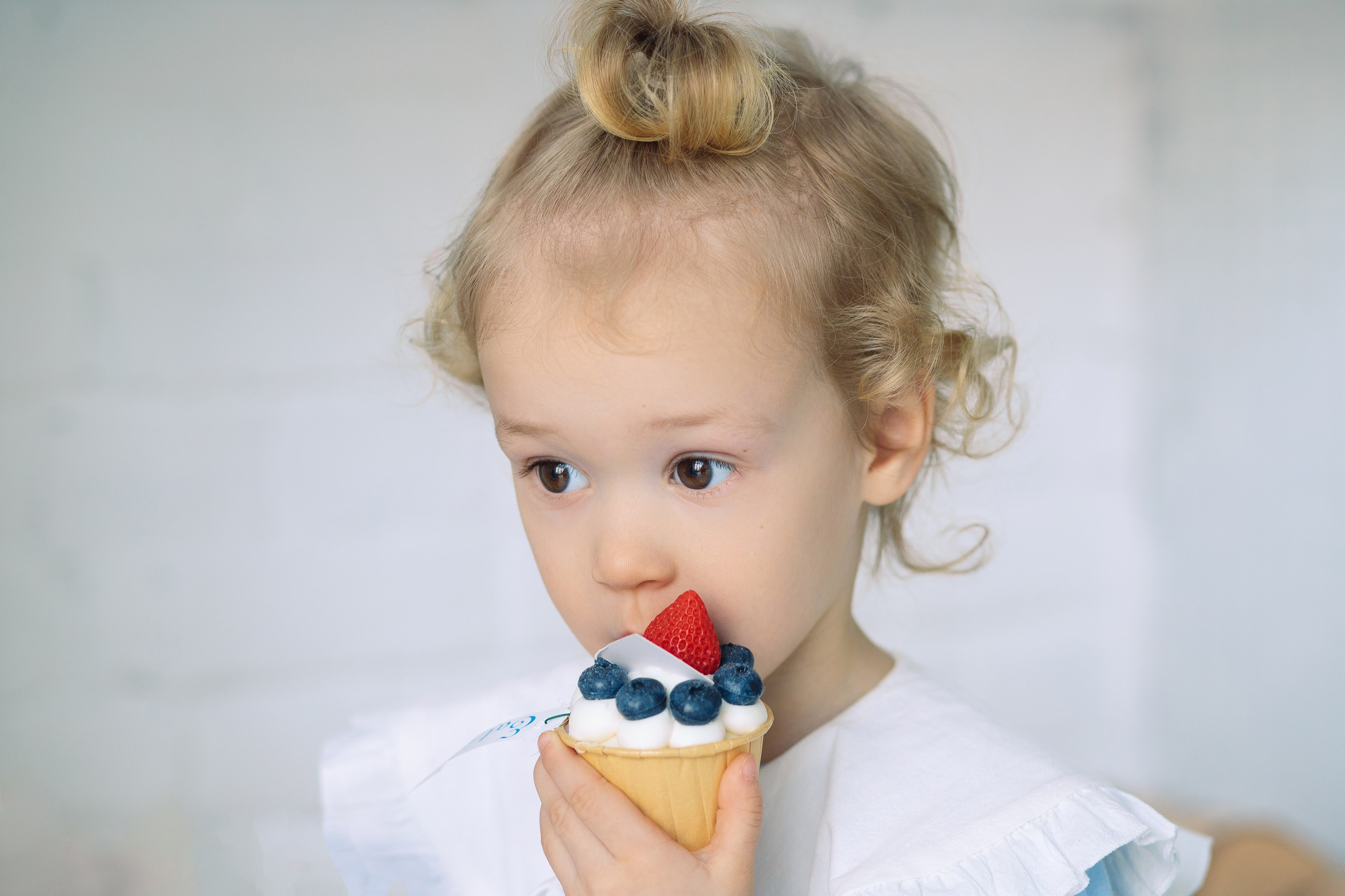Пасхальная фотосессия Алиса в стране чудес с утятами. Фотограф в Санкт-Петербурге, Анна Скворцова