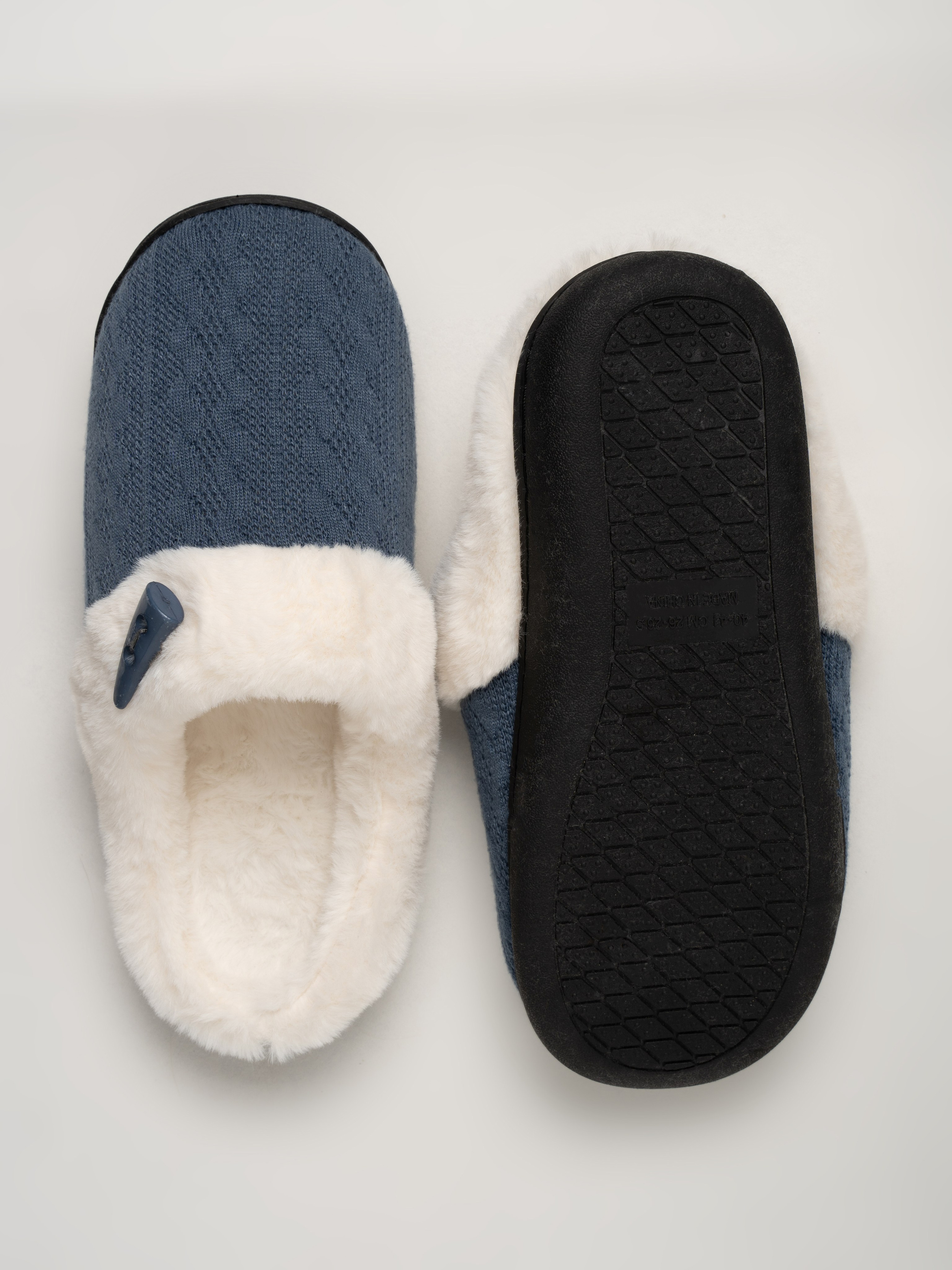 На белом фоне для каталогов. Фотограф и видеограф в Тольятти, Самаре Дёмина Мария