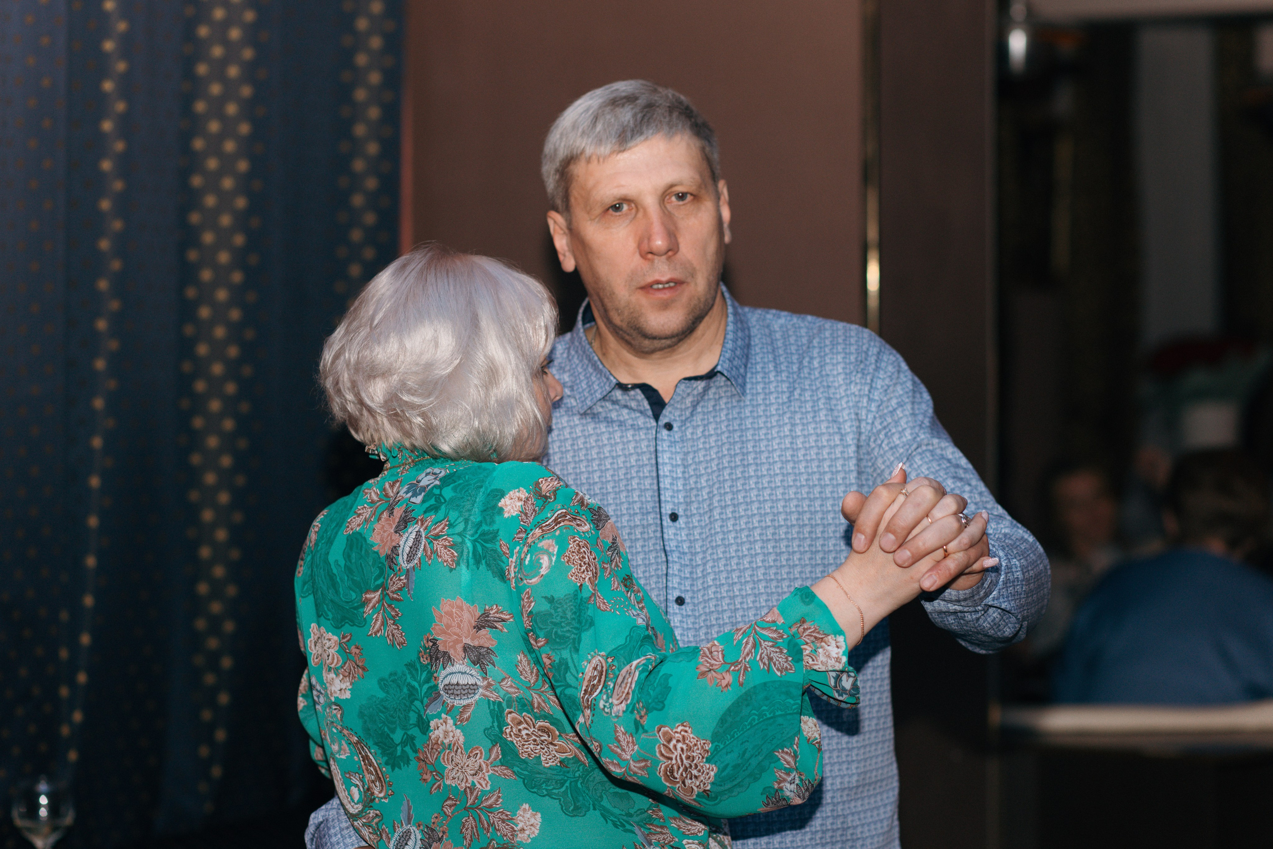 Юбилей в Хит Парке. Семейный фотограф в Вышнем Волочке — Ульяна Иванова | Фотосессии для всей семьи