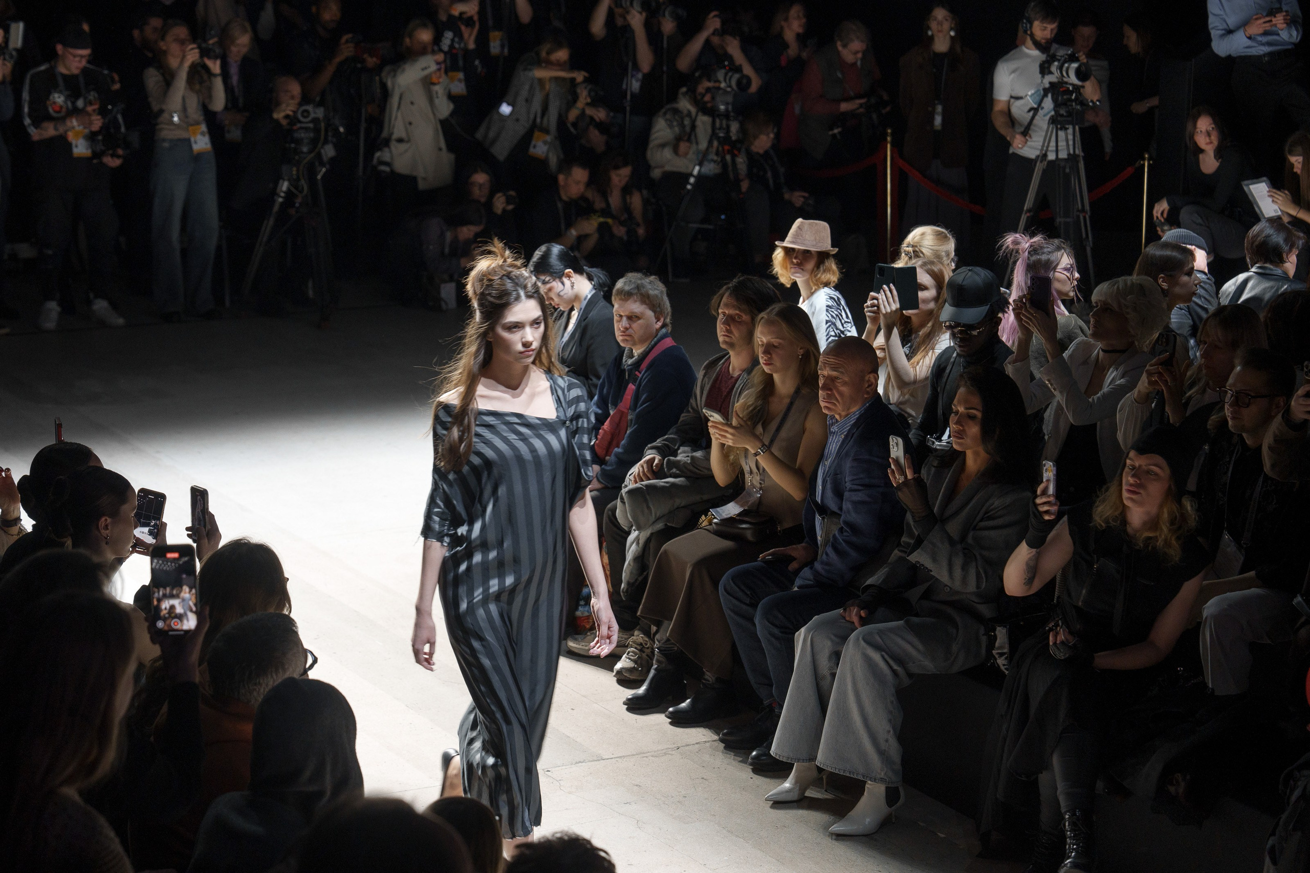 Moscow Fashion Week 2025 весна. Фотограф Николай Прокофьев модельные тесты в Москве