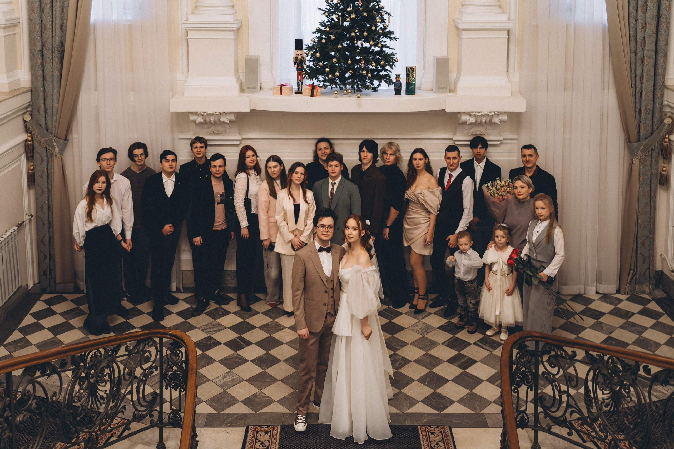 СВАДЕБНАЯ СЬЕМКА ВО ВТОРОМ ДВОРЦЕ С ГОСТЯМИ И ПРОГУЛКА В ТАВРИЧЕСКОМ САДУ. Профессиональный фотограф, Санкт-Петербург — Виктория Богомолова