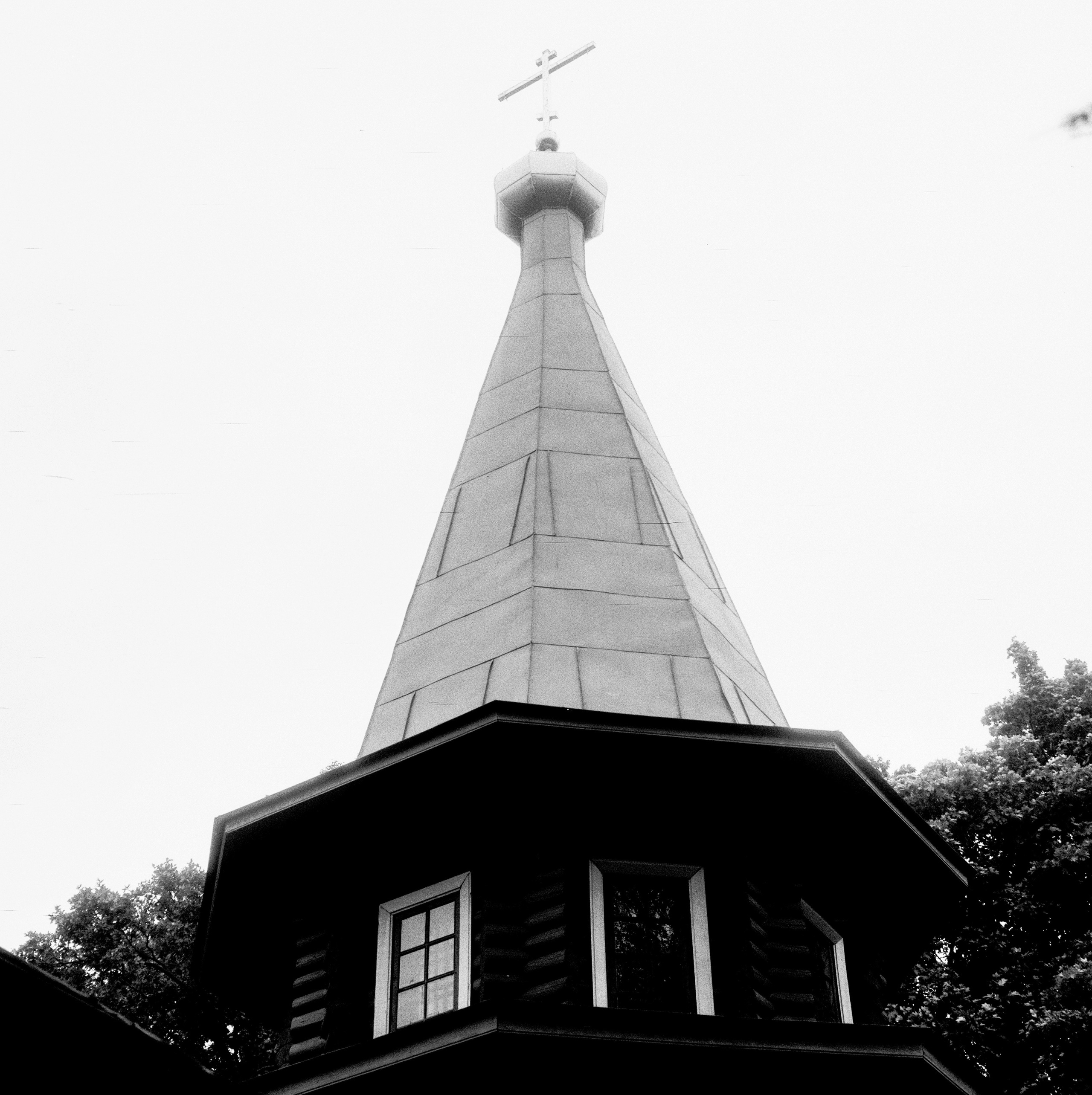 Маяк Вуохенсало, церковь в д. Плодовое / SFL Double-X Aerographic 400