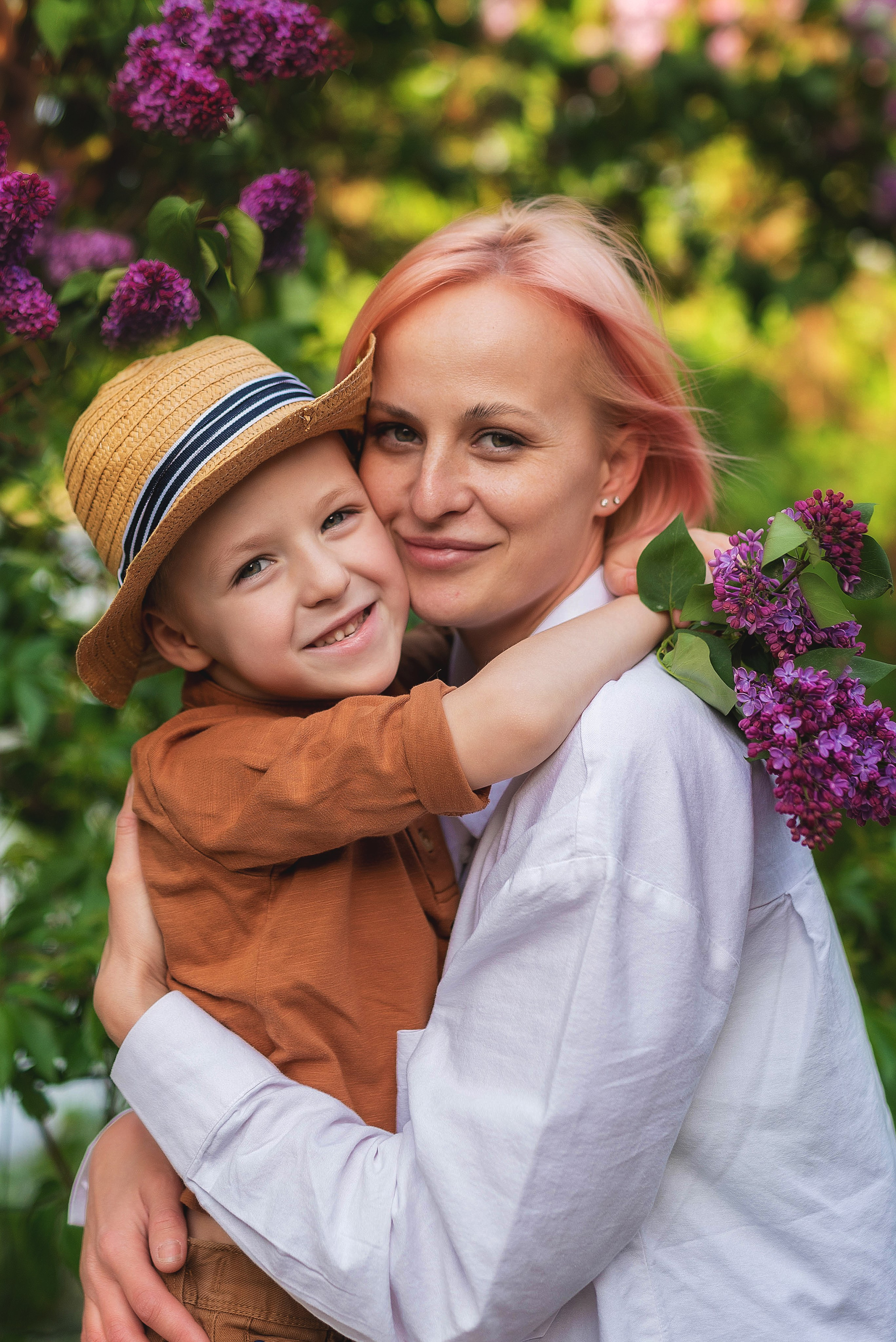 Фотосессия в сирени. Семейный, детский фотограф в Воронеже Анна Никитина