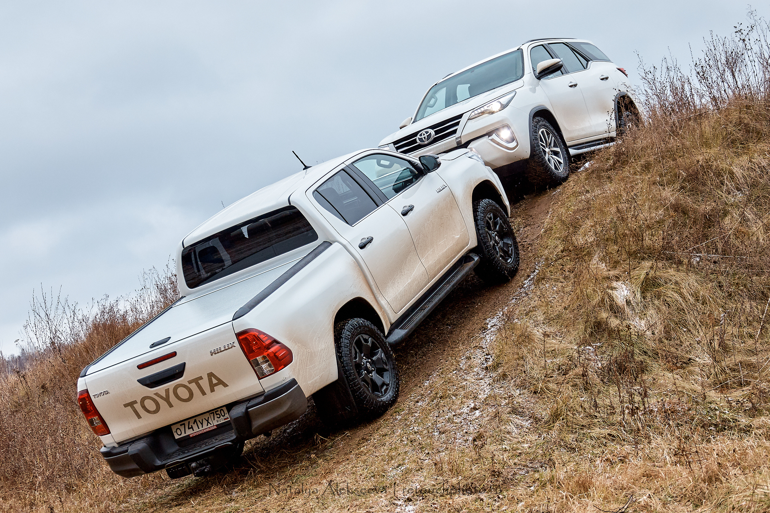 Внедорожный тест-драйв Toyota Hilux и Toyota Fortuner | 12'2019. Репортажный фотограф и ретушер в Москве Наталья Алексеева