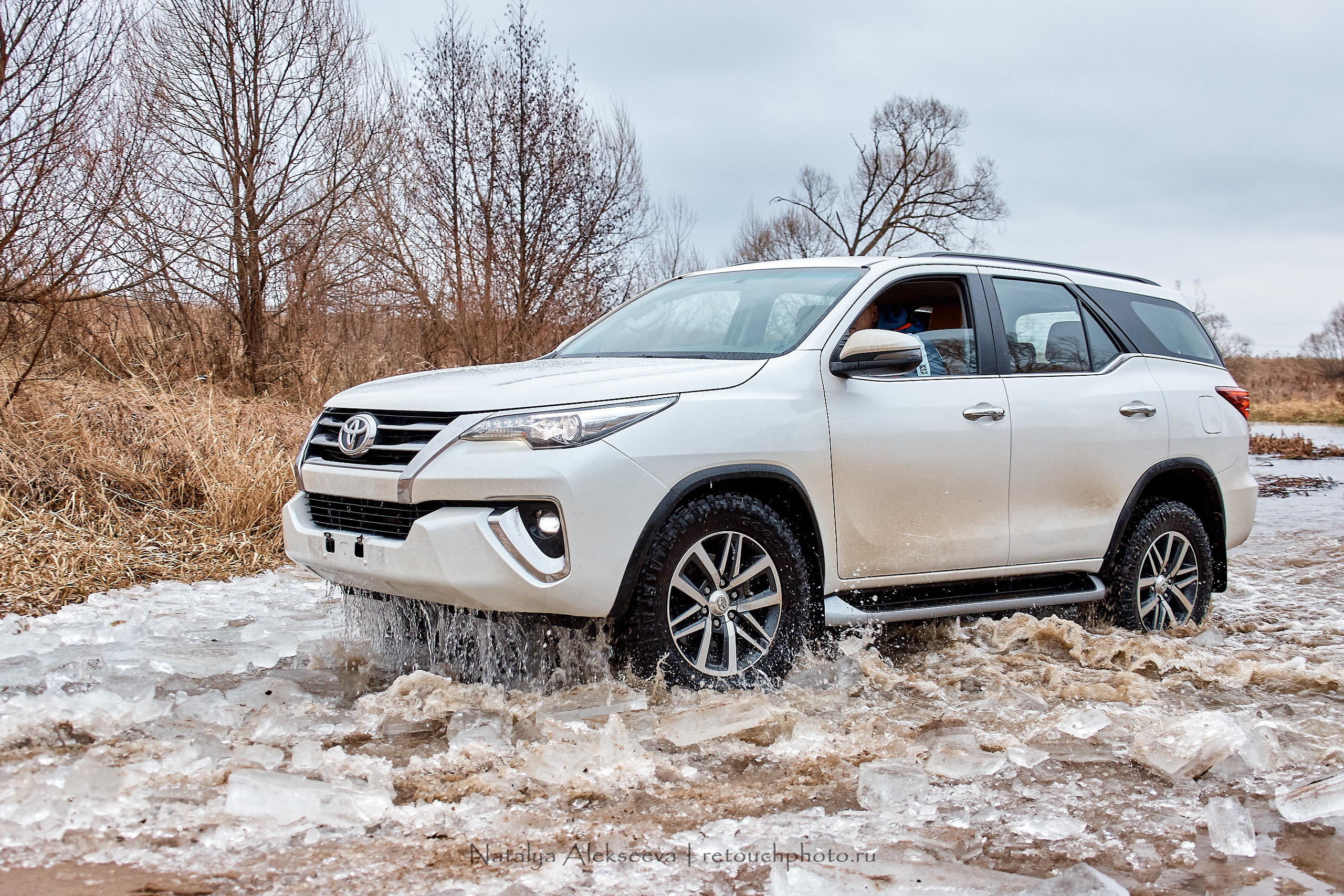 Внедорожный тест-драйв Toyota Hilux и Toyota Fortuner | 12'2019. Репортажный фотограф и ретушер в Москве Наталья Алексеева