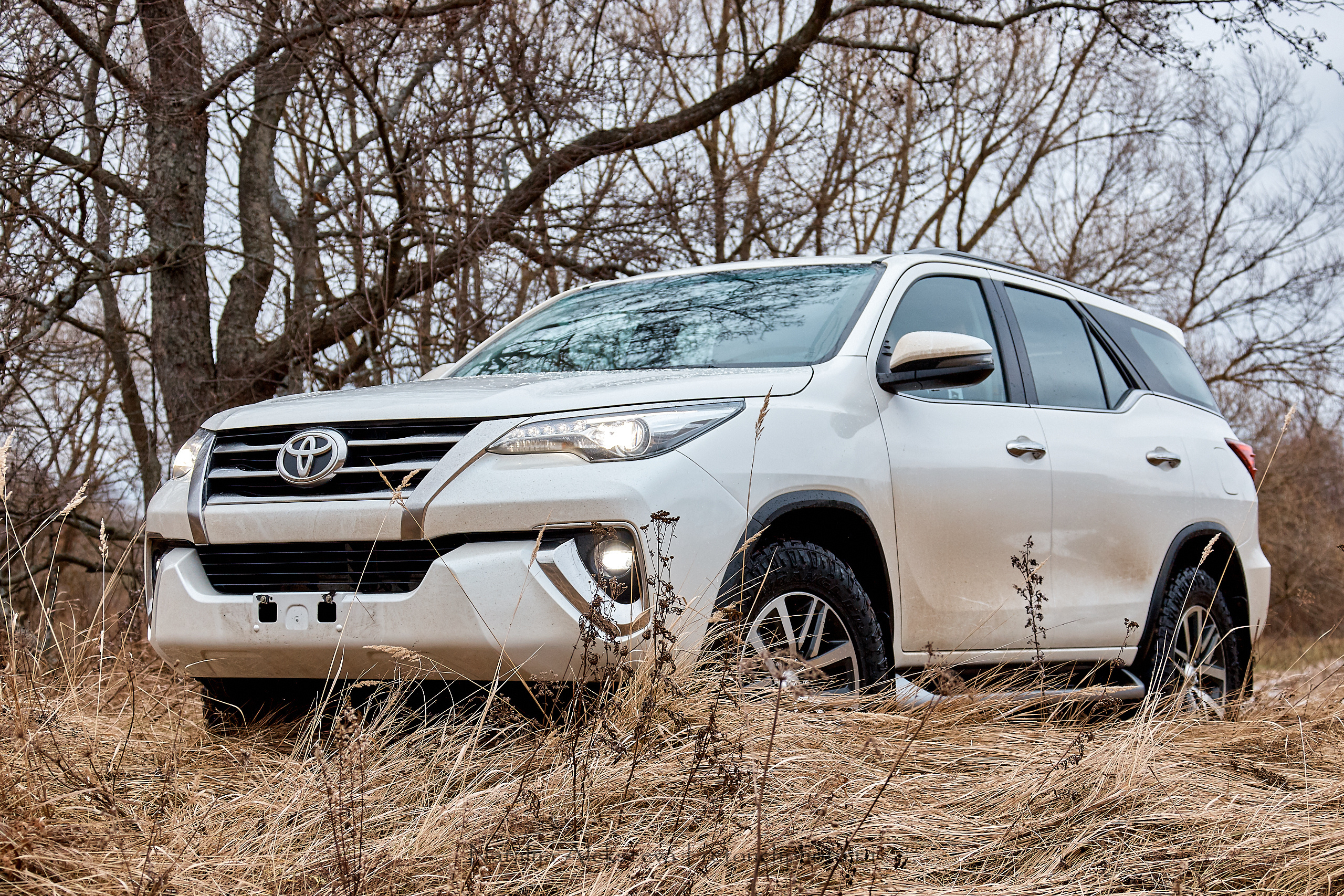 Внедорожный тест-драйв Toyota Hilux и Toyota Fortuner | 12'2019. Репортажный фотограф и ретушер в Москве Наталья Алексеева