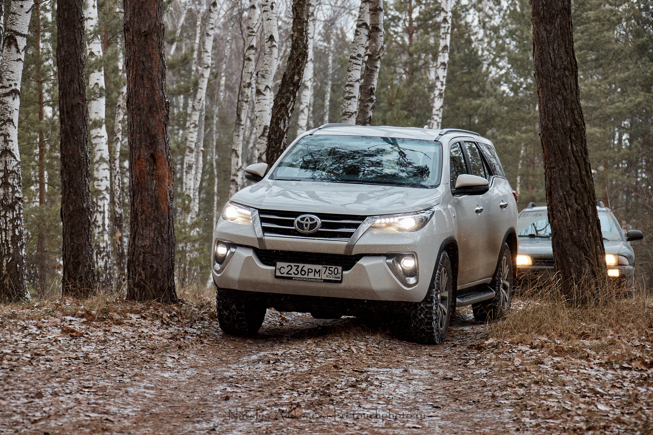 Внедорожный тест-драйв Toyota Hilux и Toyota Fortuner | 12'2019. Репортажный фотограф и ретушер в Москве Наталья Алексеева