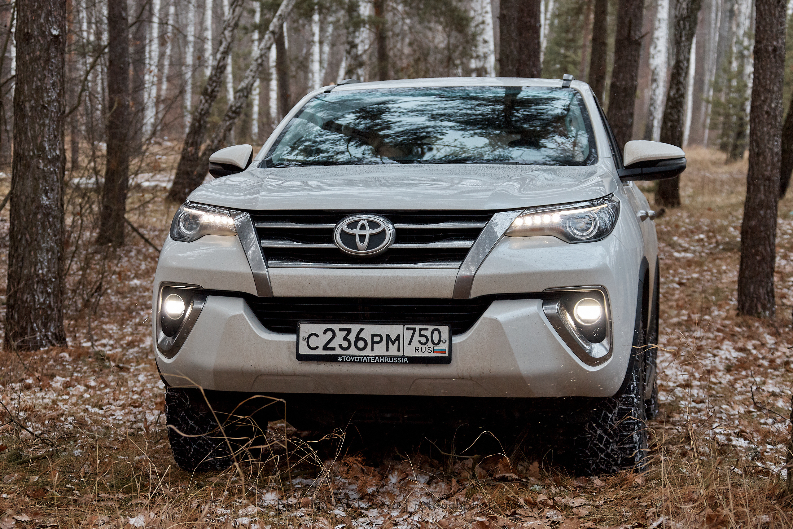 Внедорожный тест-драйв Toyota Hilux и Toyota Fortuner | 12'2019. Репортажный фотограф и ретушер в Москве Наталья Алексеева