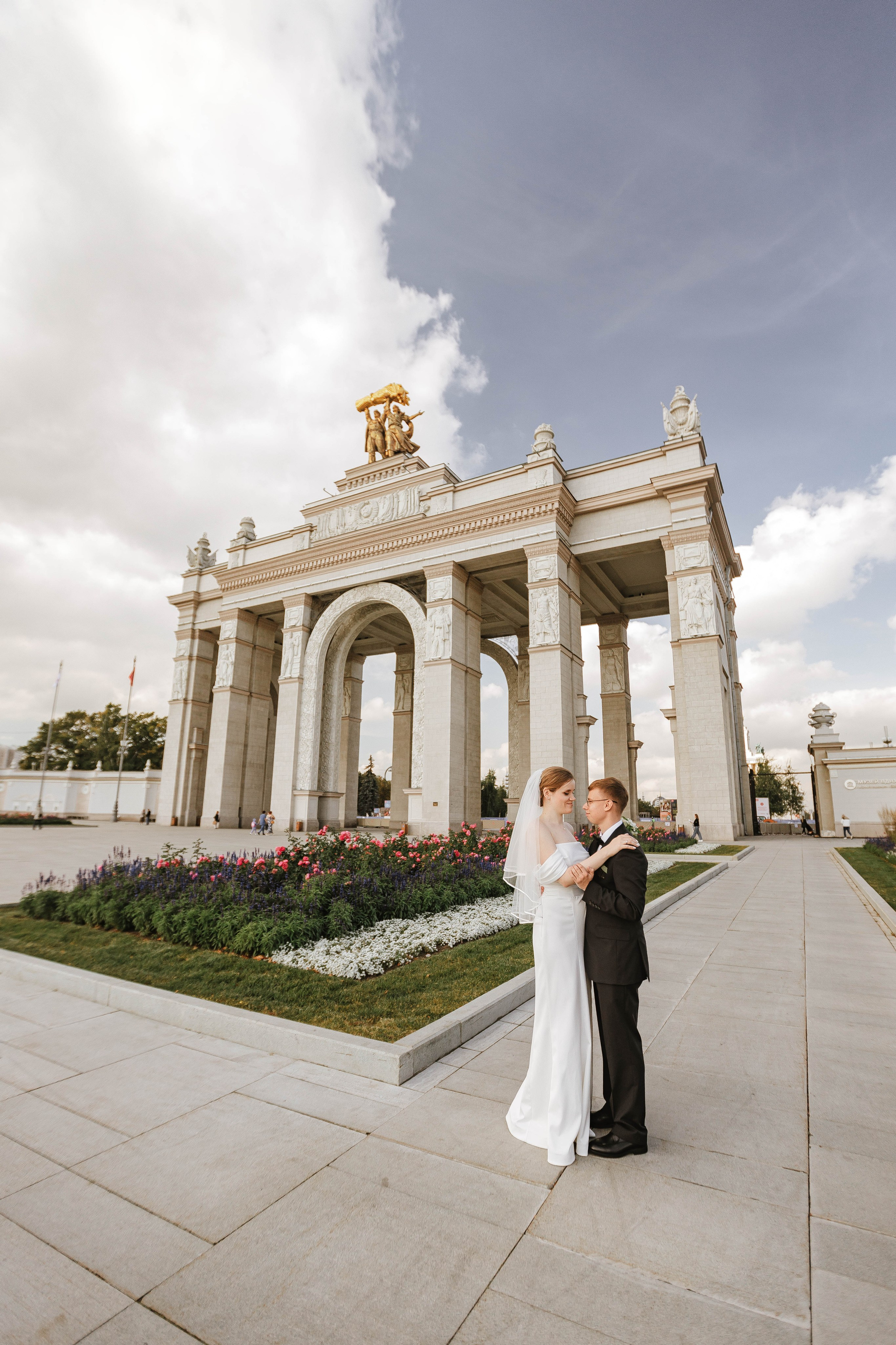 Анастасия и Денис (ВДНХ). Свадебный фотограф в Москве Анастасия Шелест