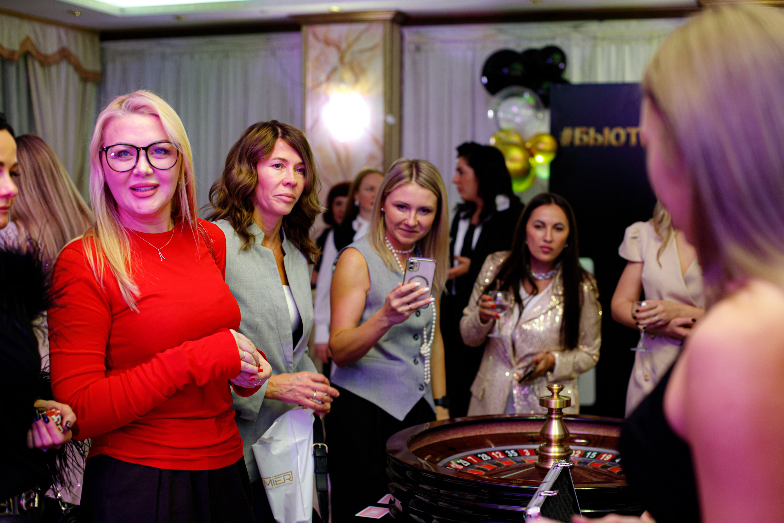 ELOSMED. Photokarish