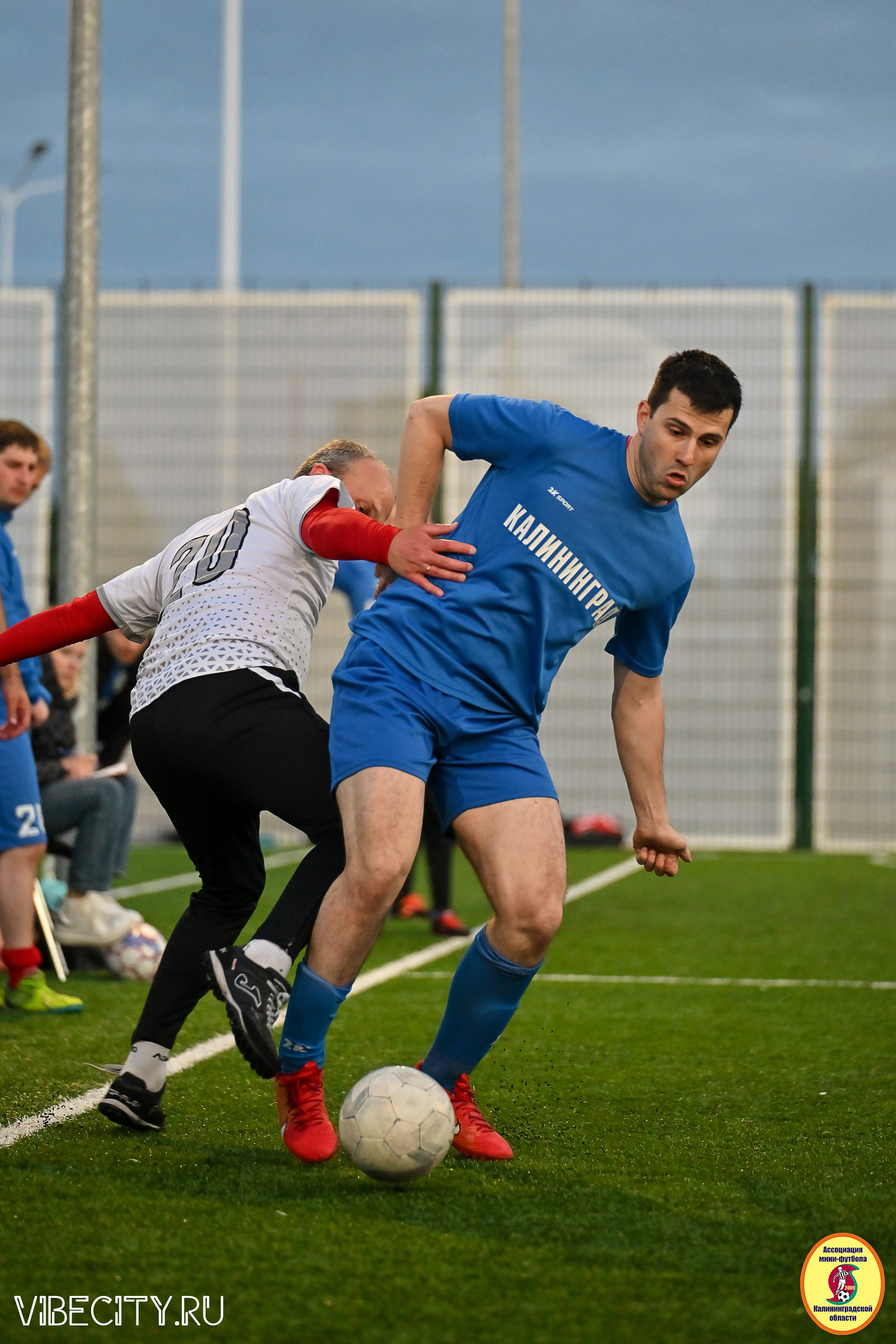 ИГРЫ МИНИ-ФУТБОЛЬНОЙ И КОРПОРАТИВНОЙ ЛИГИ. VIBECITY.RU Вайб Сити Ру Фоторепортажи Фотоотчеты Калининград
