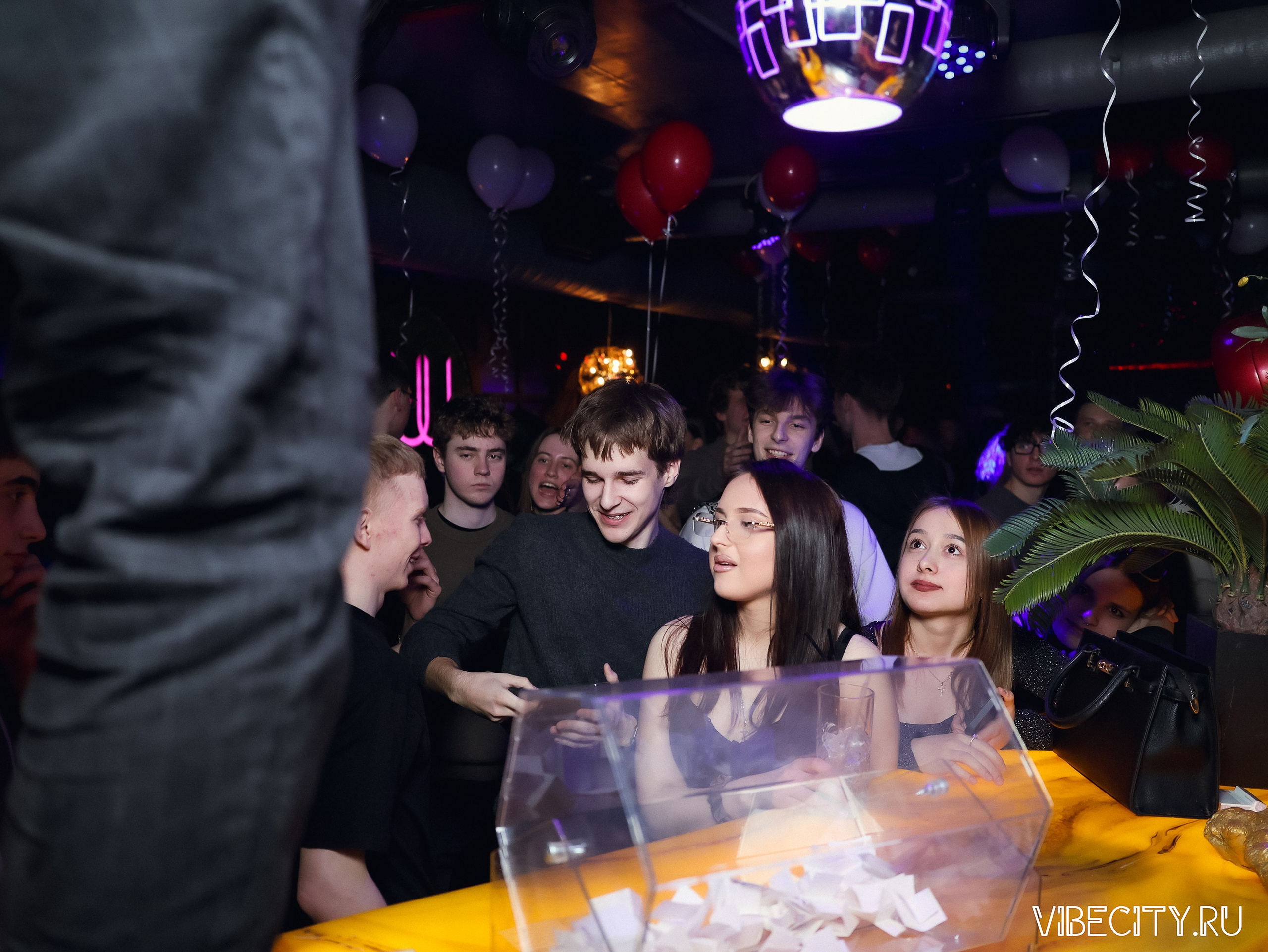 DOUBLE U. VIBECITY.RU Вайб Сити Ру Фоторепортажи Фотоотчеты Калининград