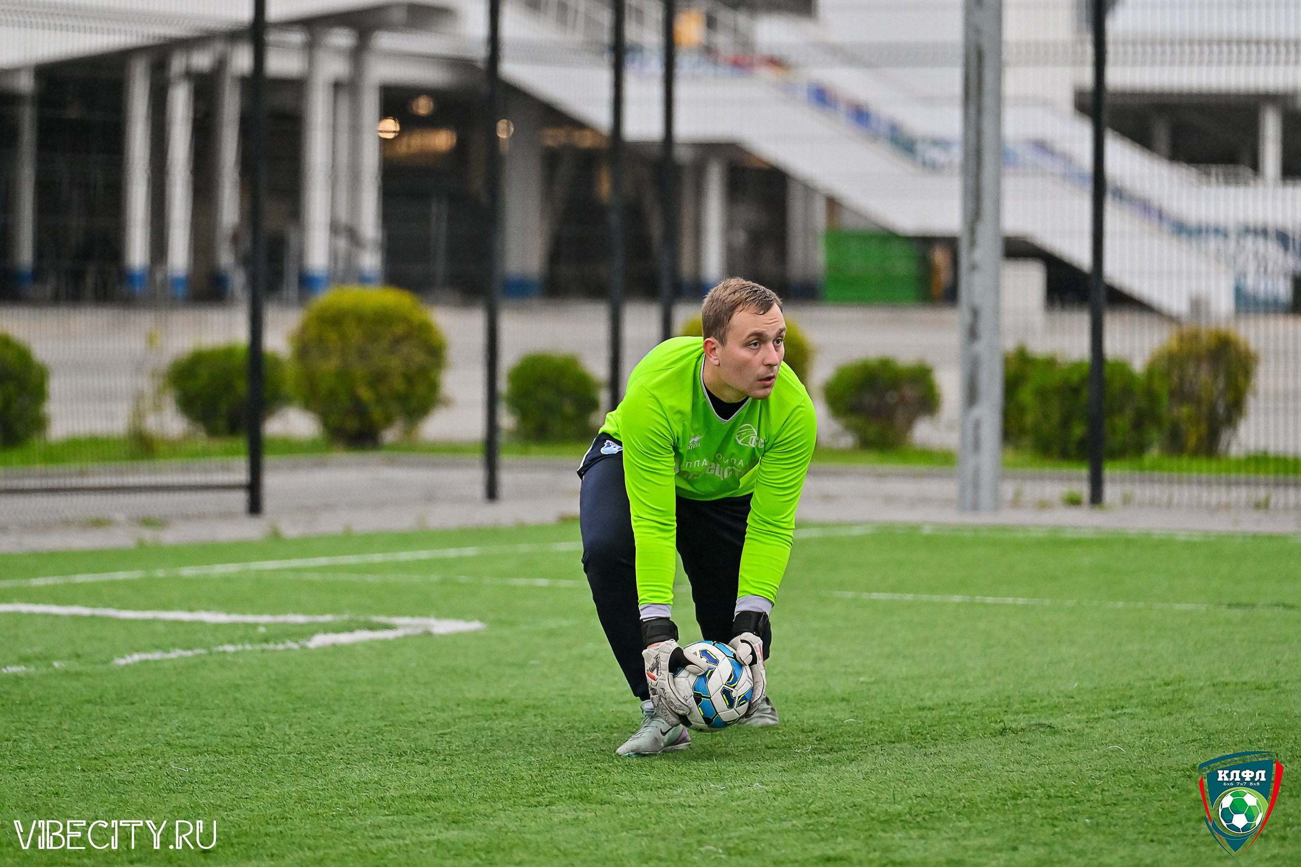 ФИНАЛЬНЫЕ МАТЧИ ПЛЕЙ-ОФФ XXl ЛЕТНЕГО КУБКА КАЛИНИНГРАДСКОЙ ЛФЛ. VIBECITY.RU Вайб Сити Ру Фоторепортажи Фотоотчеты Калининград