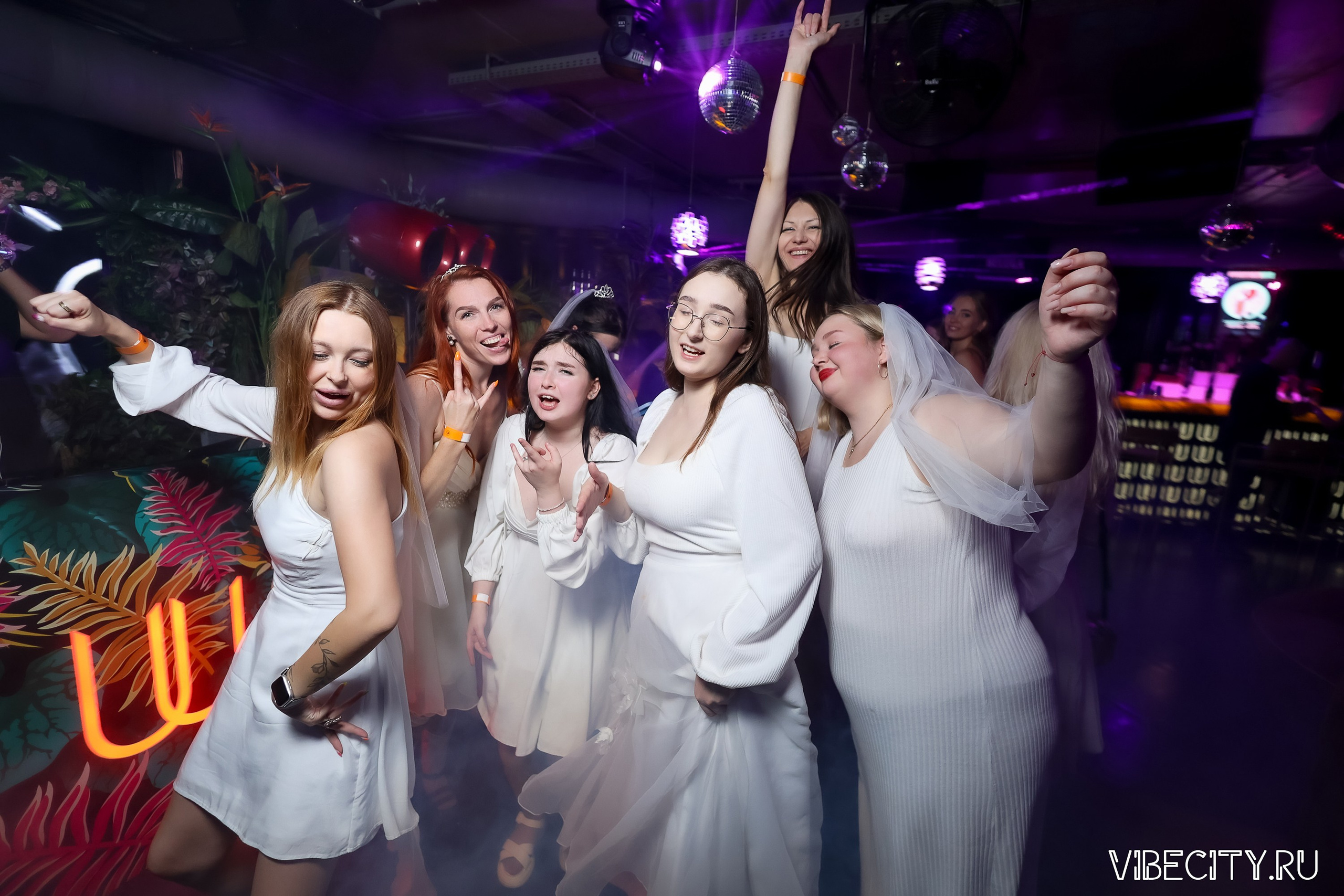 DOUBLE U. VIBECITY.RU Вайб Сити Ру Фоторепортажи Фотоотчеты Калининград