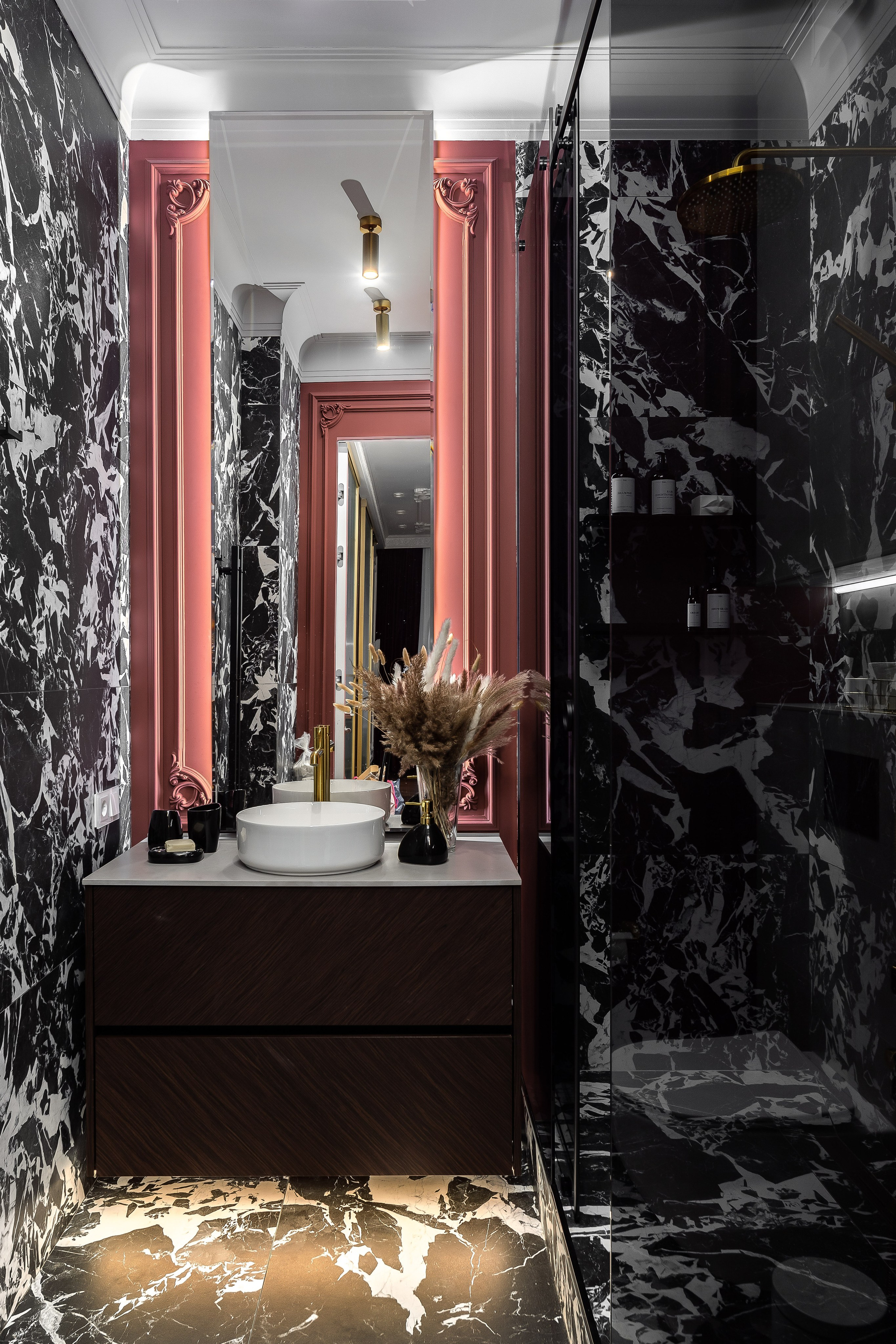 Яркая квартира. Совместная работа с интерьерным стилистом. Интерьерный фотограф в Москве