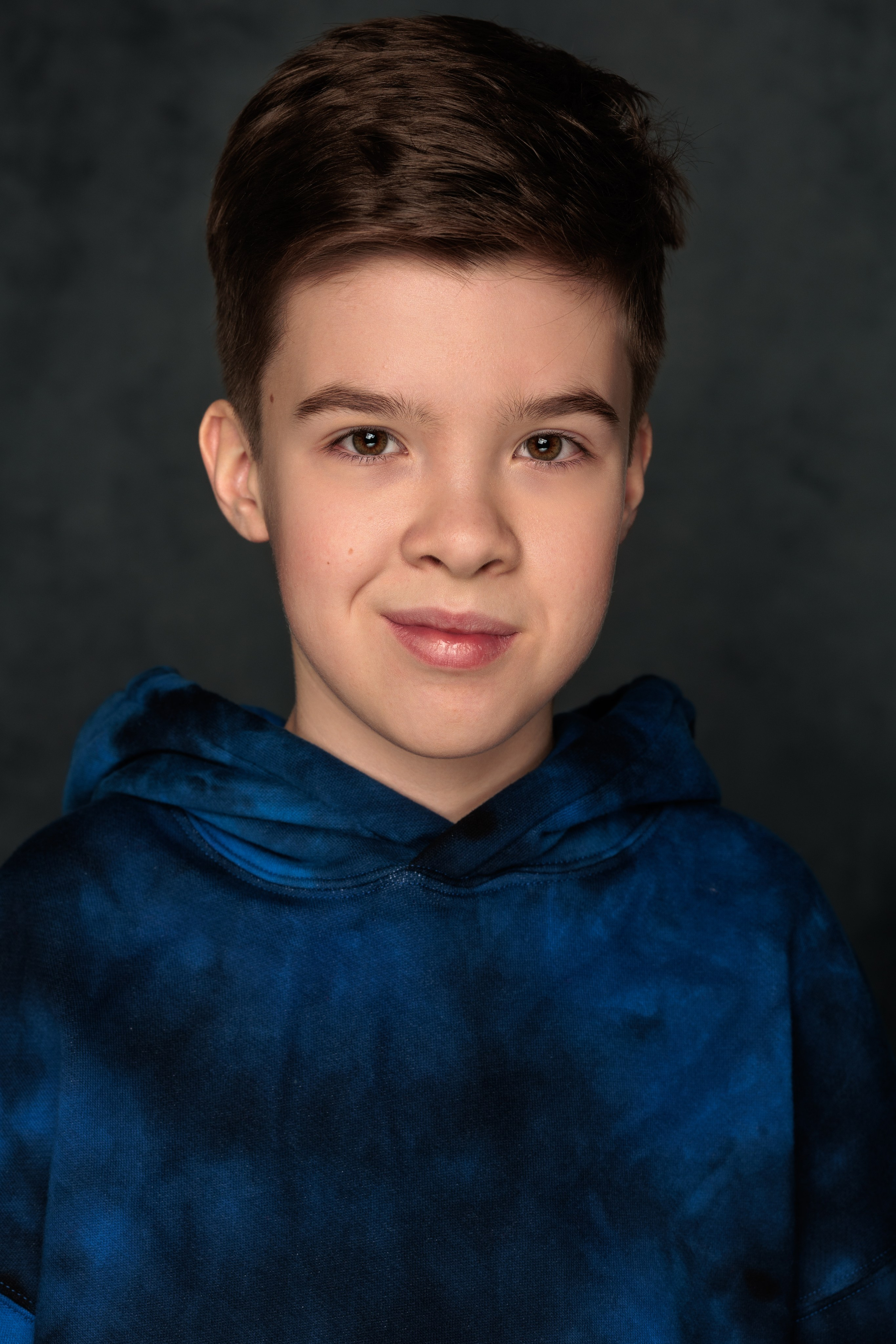 ВАСЯ. Я фотограф из Москвы к Вашим услугам