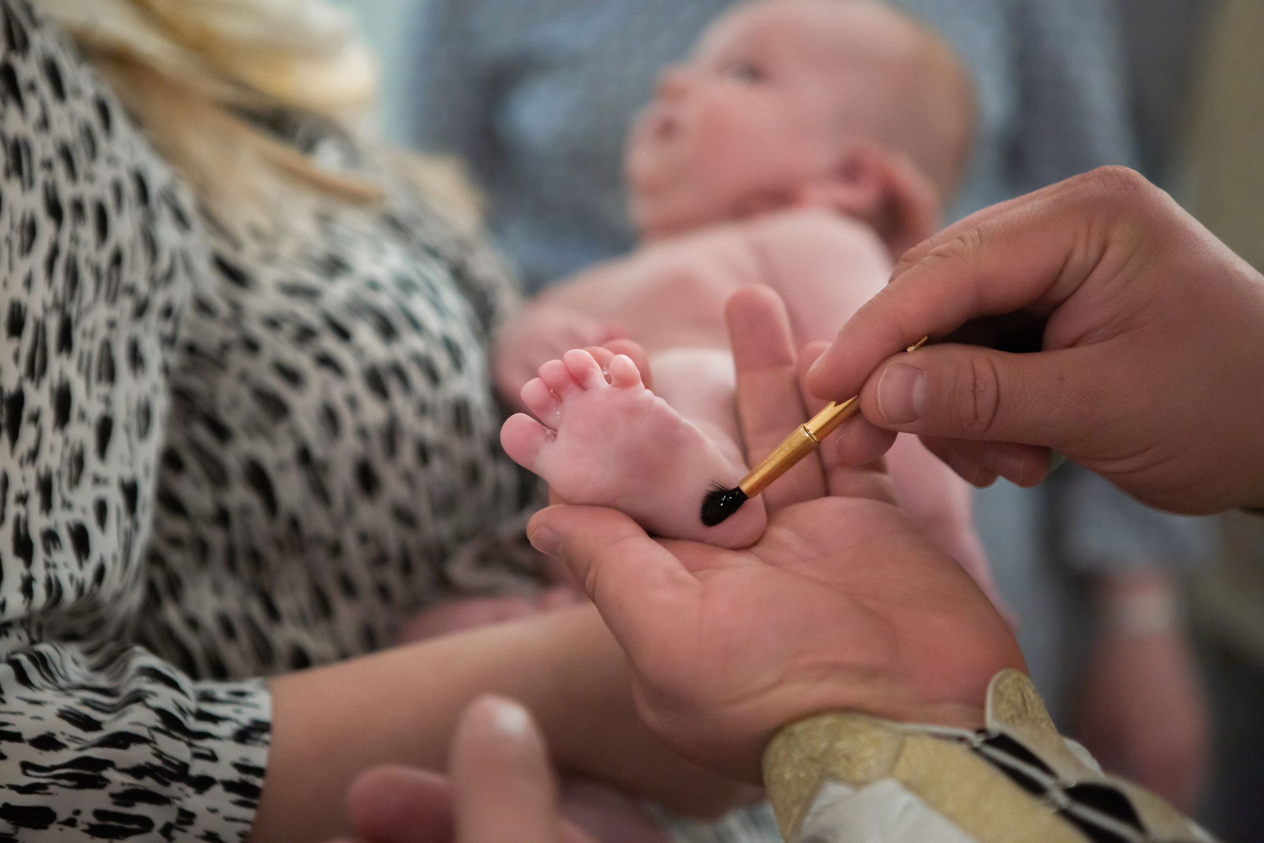 Фотосъёмка таинства крещения. Фотограф на крестины. GagarinProArt
