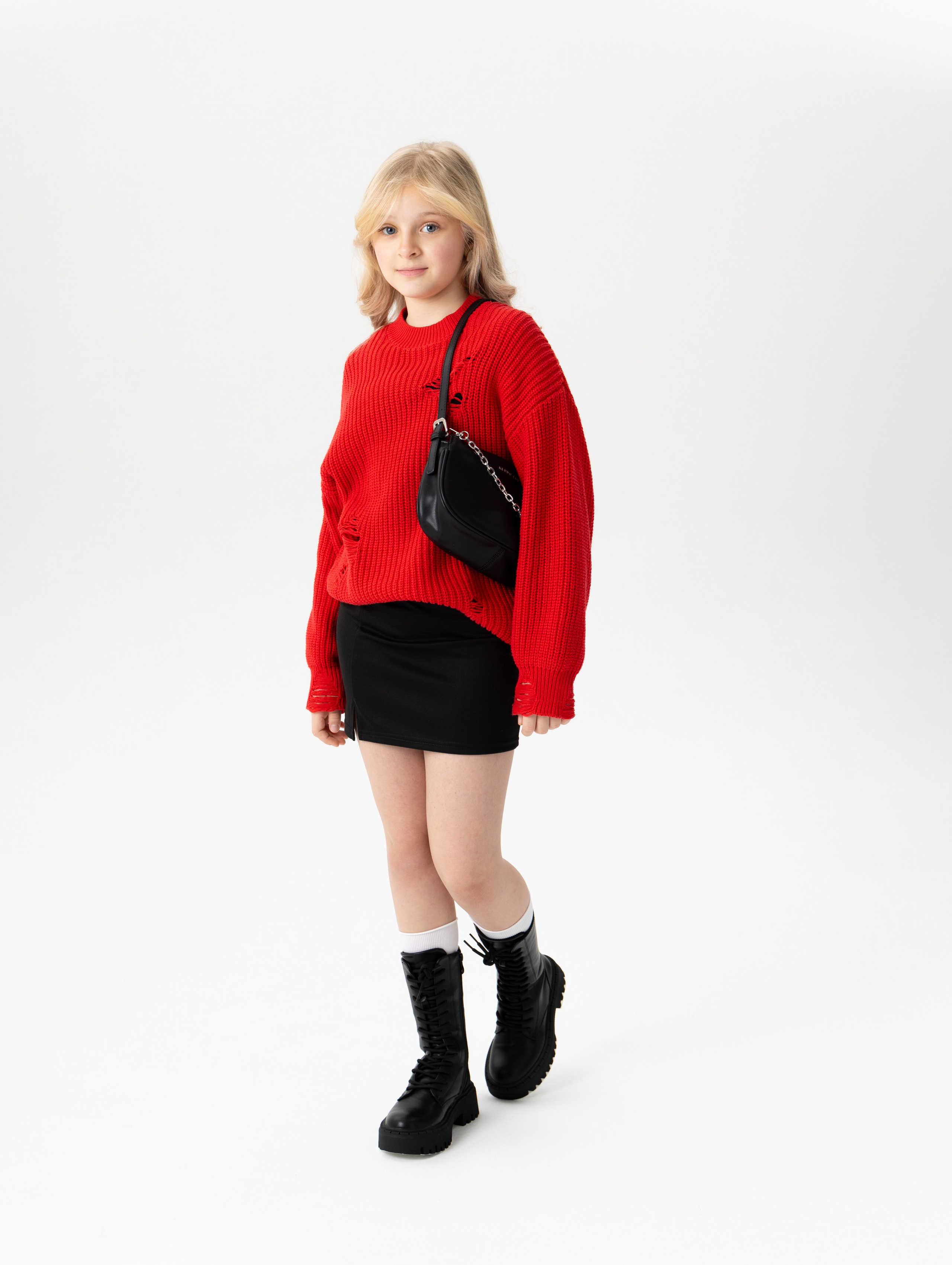 Каталожная съемка детской одежды для маркетплейса. Фотограф в Новосибирске Анна Полторацкая