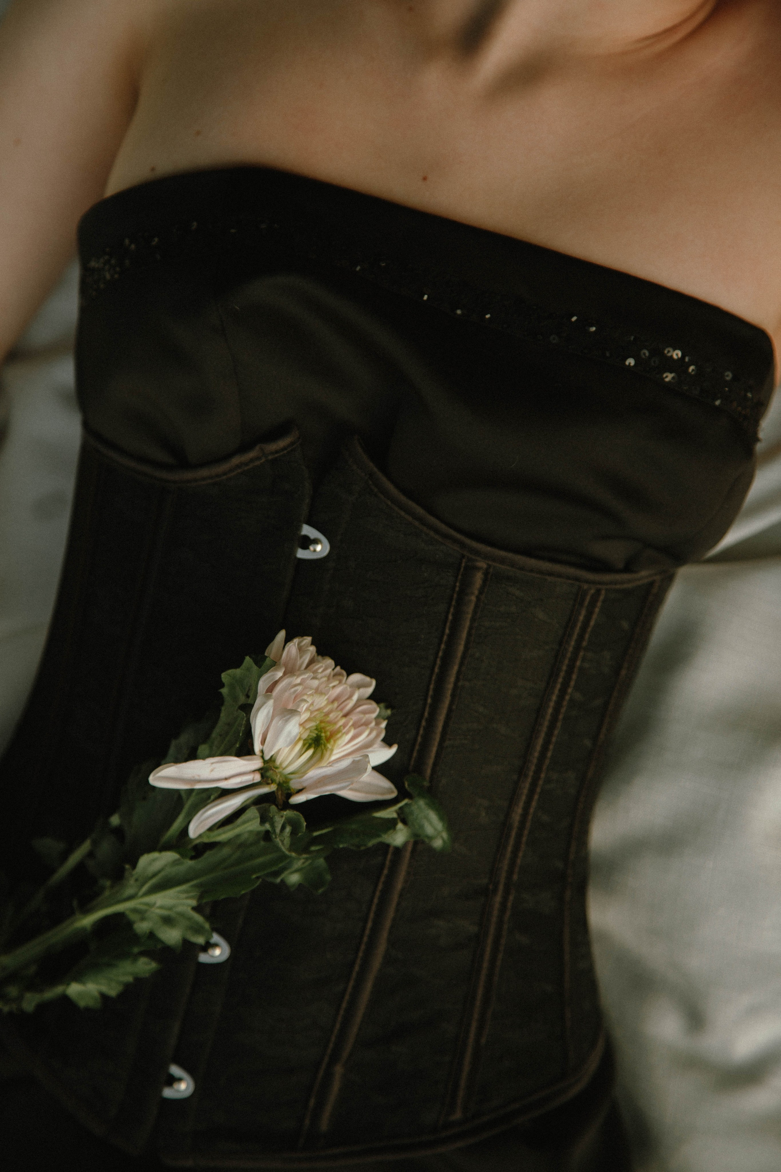 Black dress. DINA MOREVA photography