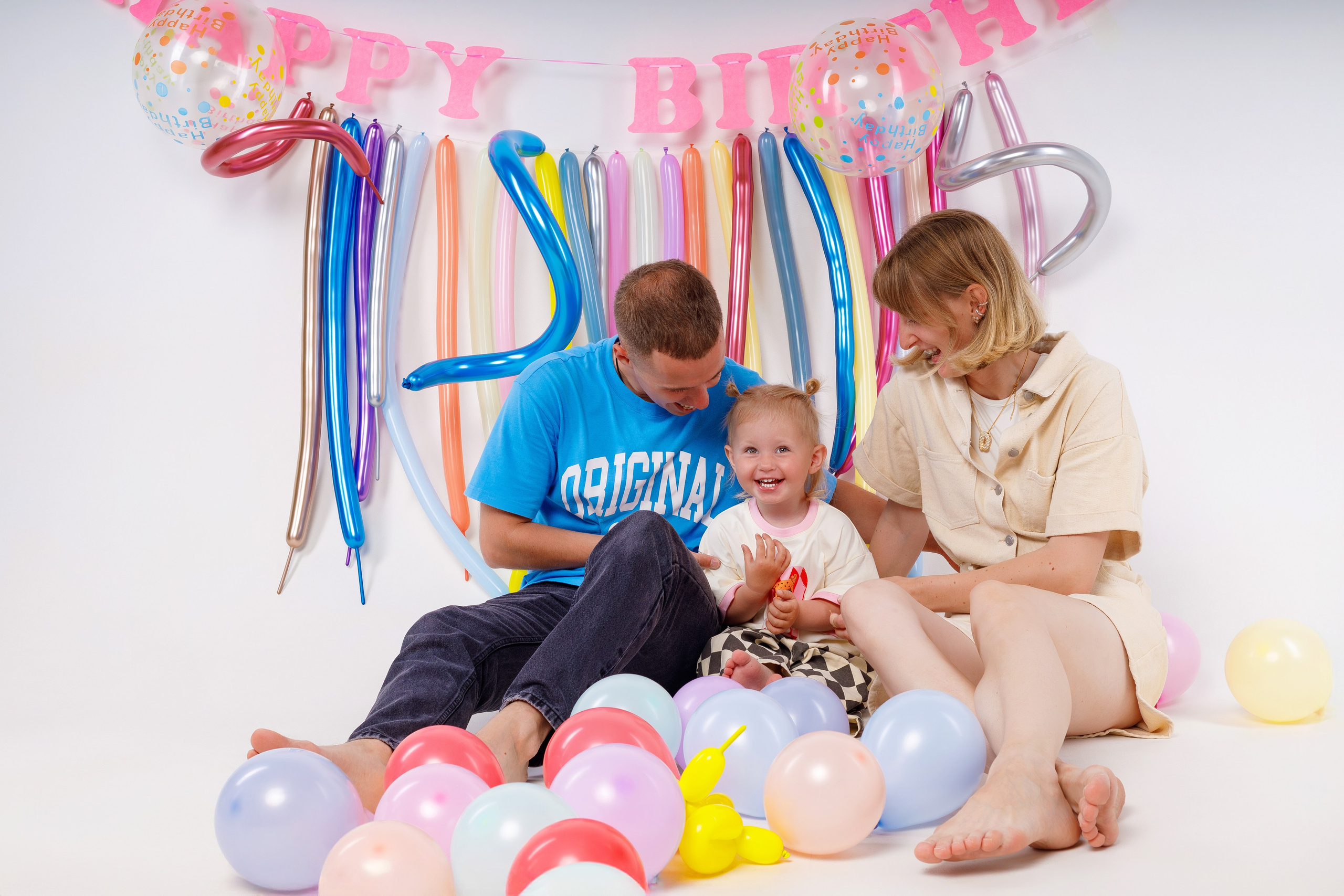 Детская фотосессия на 2 года в Сочи. Детский студийный фотограф Сочи