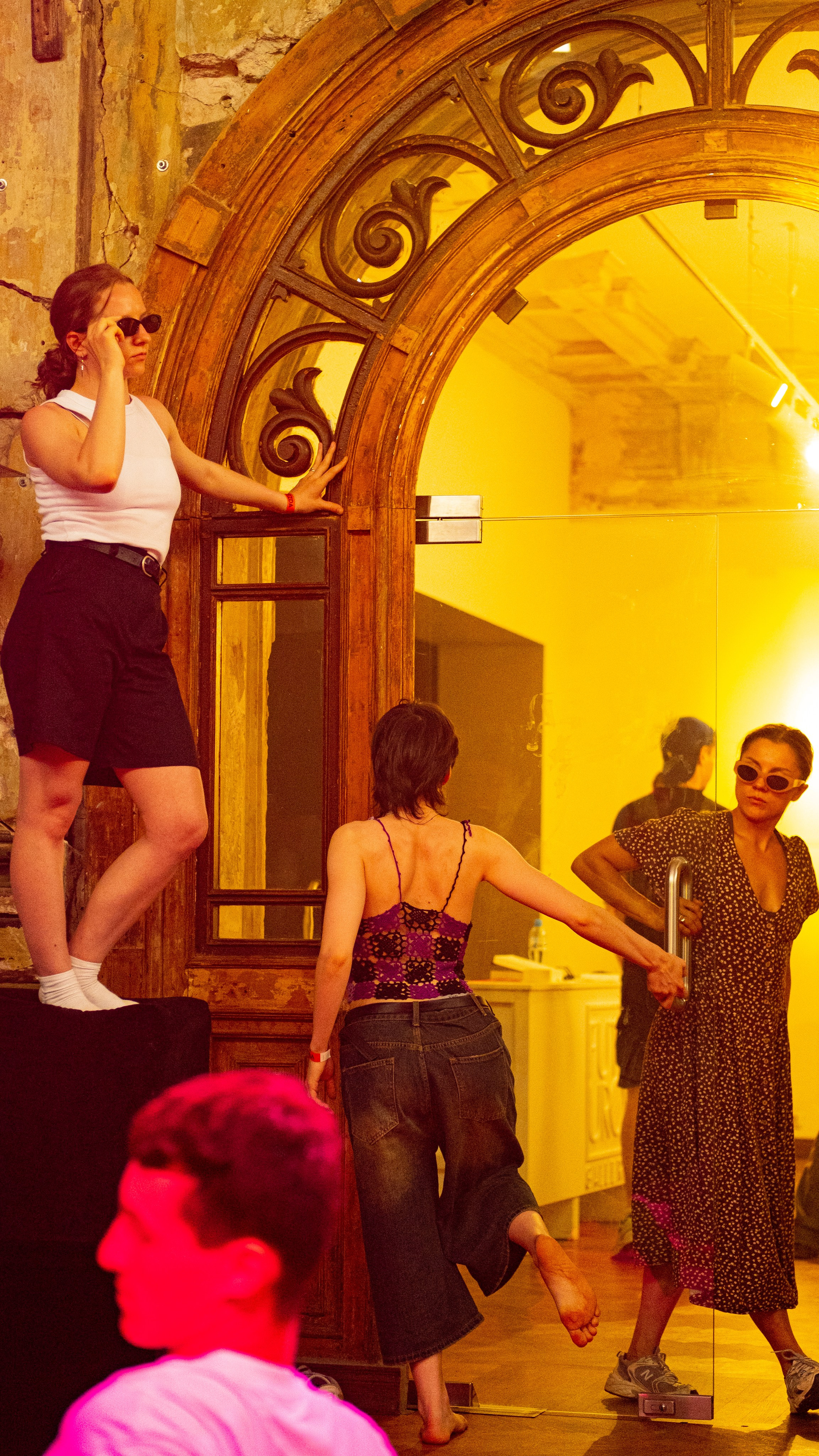 Экспериментальный фестиваль POEZDA. LIYALEE PHOTO