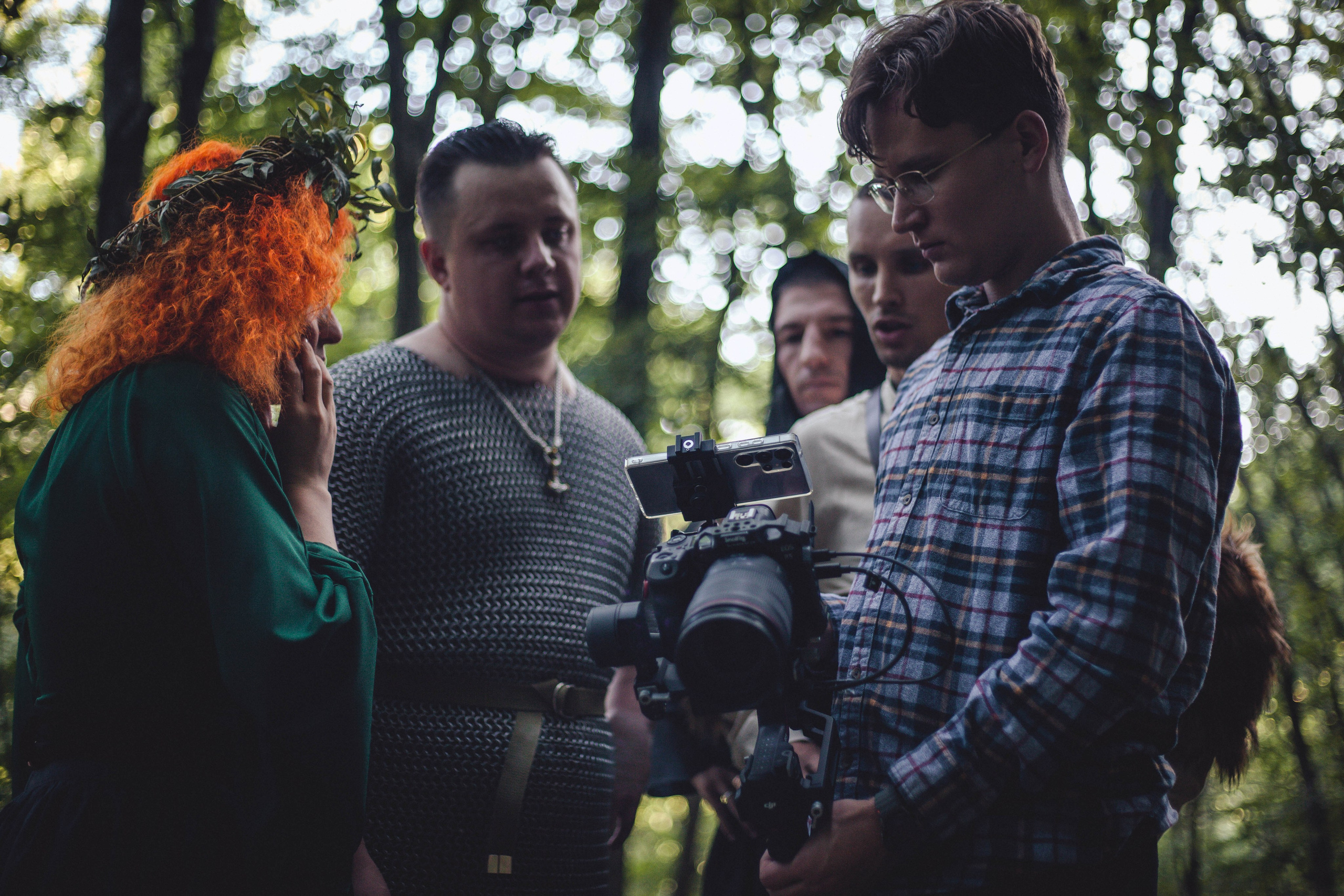 Клип. Уличный фотограф Города N