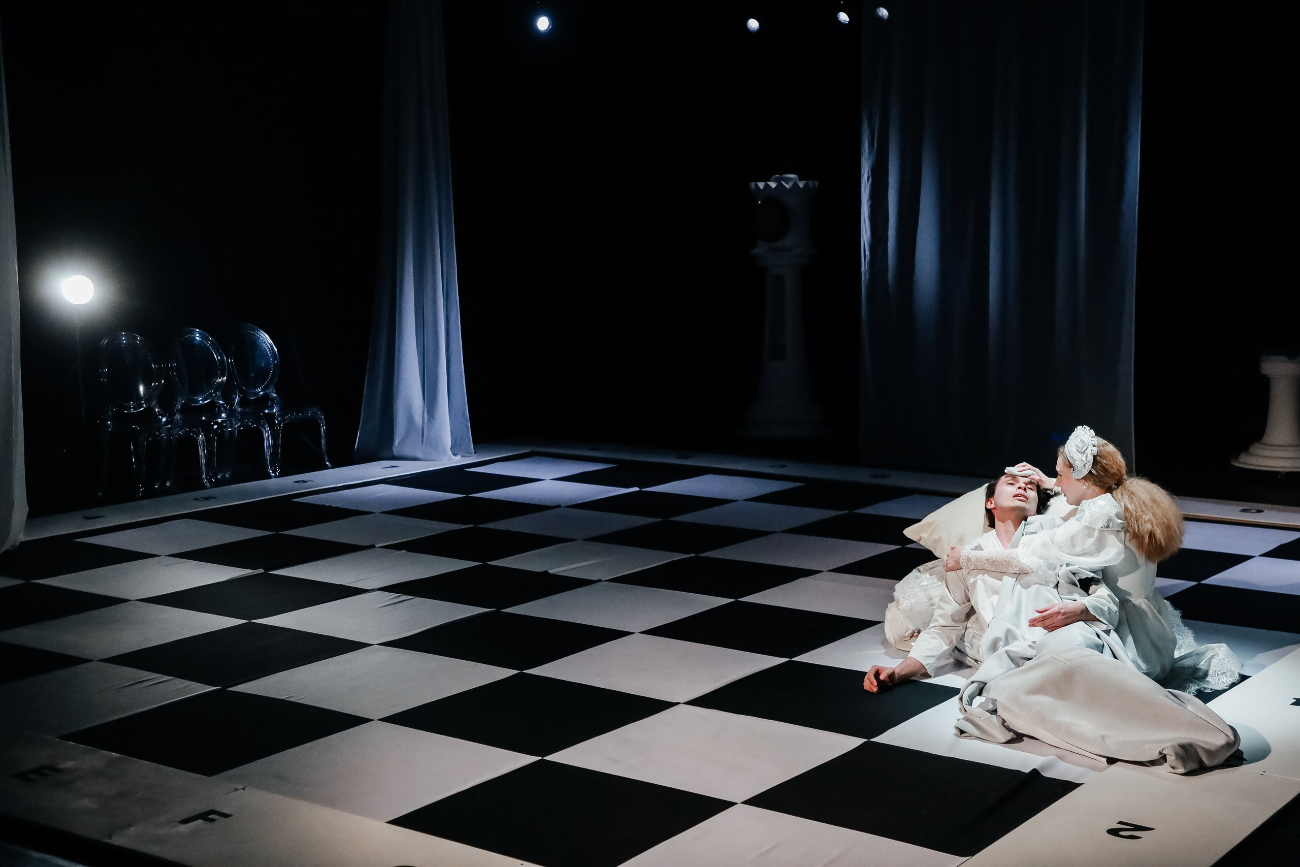 «Дядюшкин сон». Молодёжный театр алтая. Режиссер Дарья Камошина. Фоторепортаж. Театральная фотосъёмка